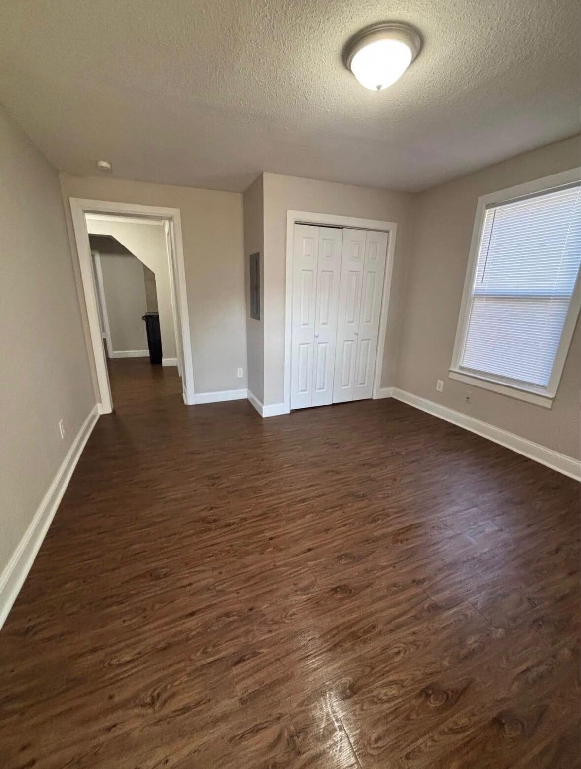 829 West Pershing Street Property Photo 15