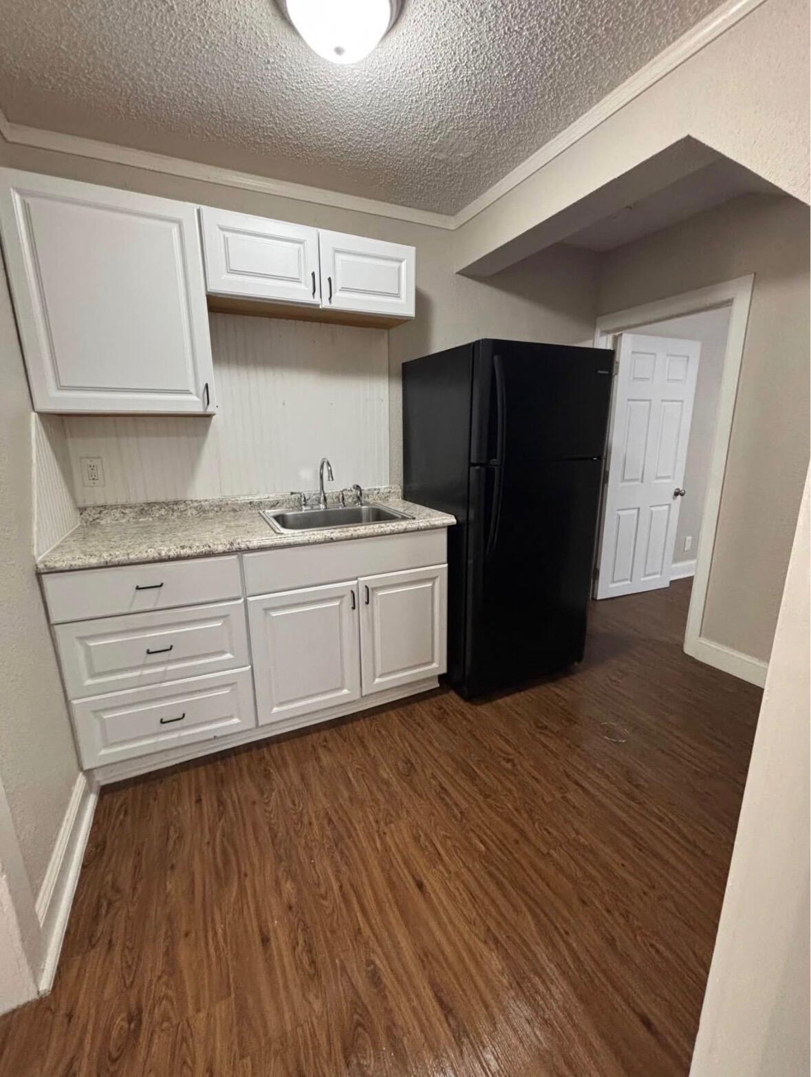 829 West Pershing Street Property Photo 21