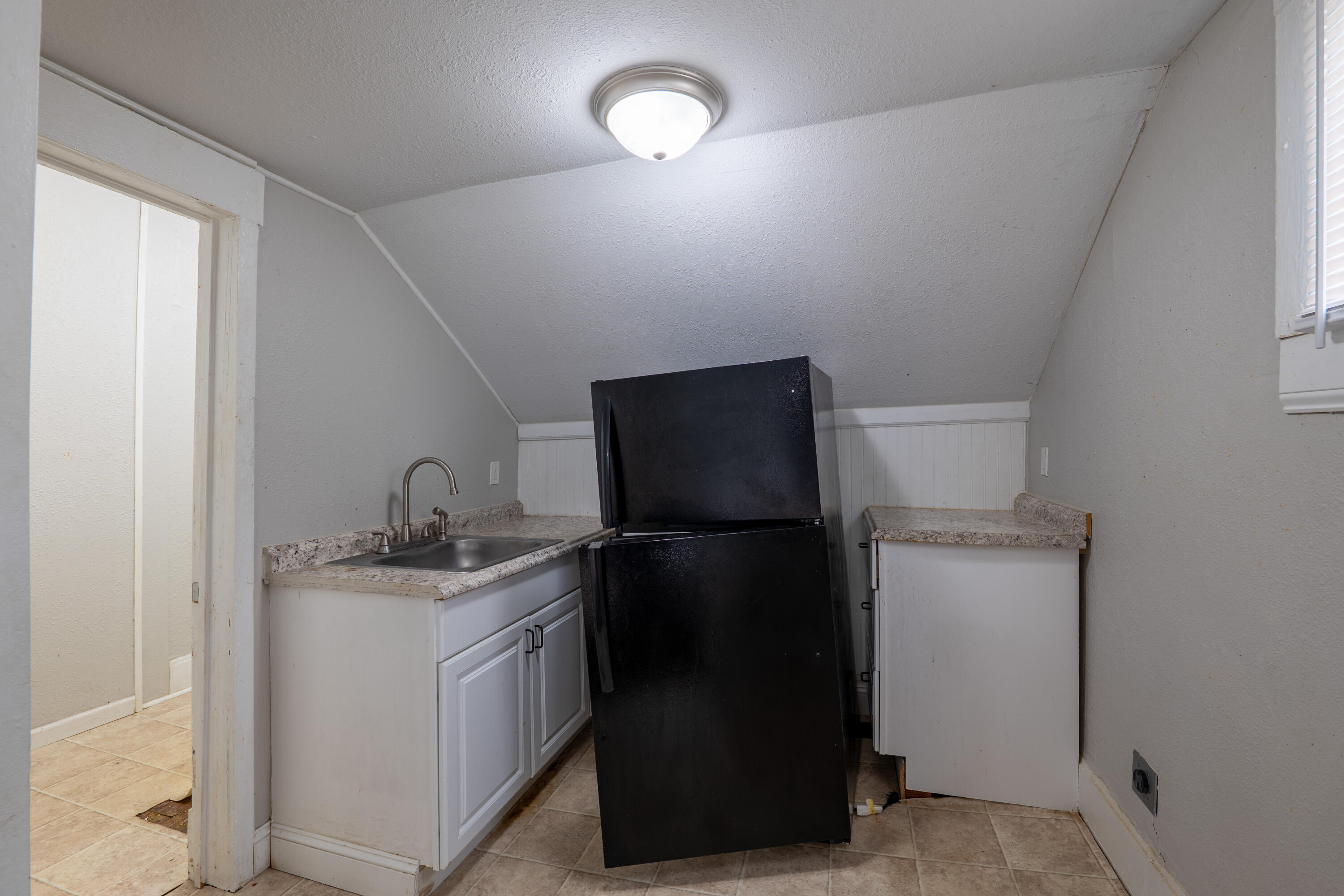 829 West Pershing Street Property Photo 34