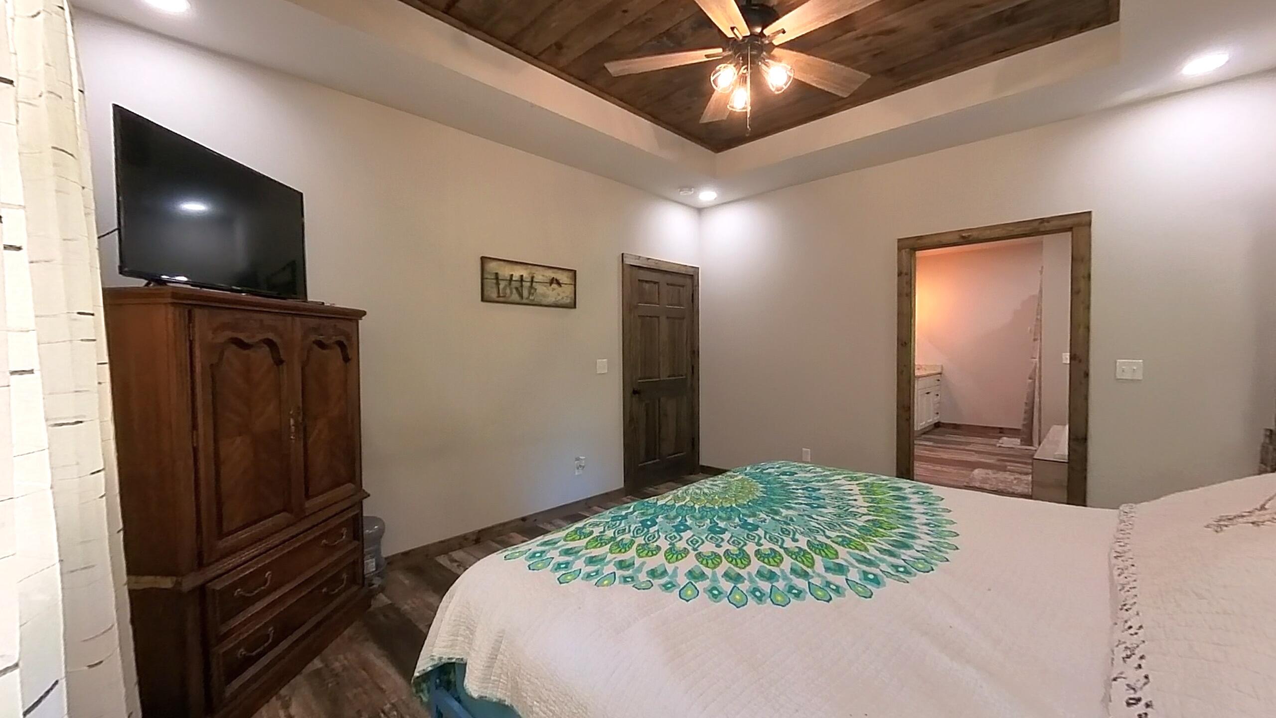 60326767 Property Photo 40