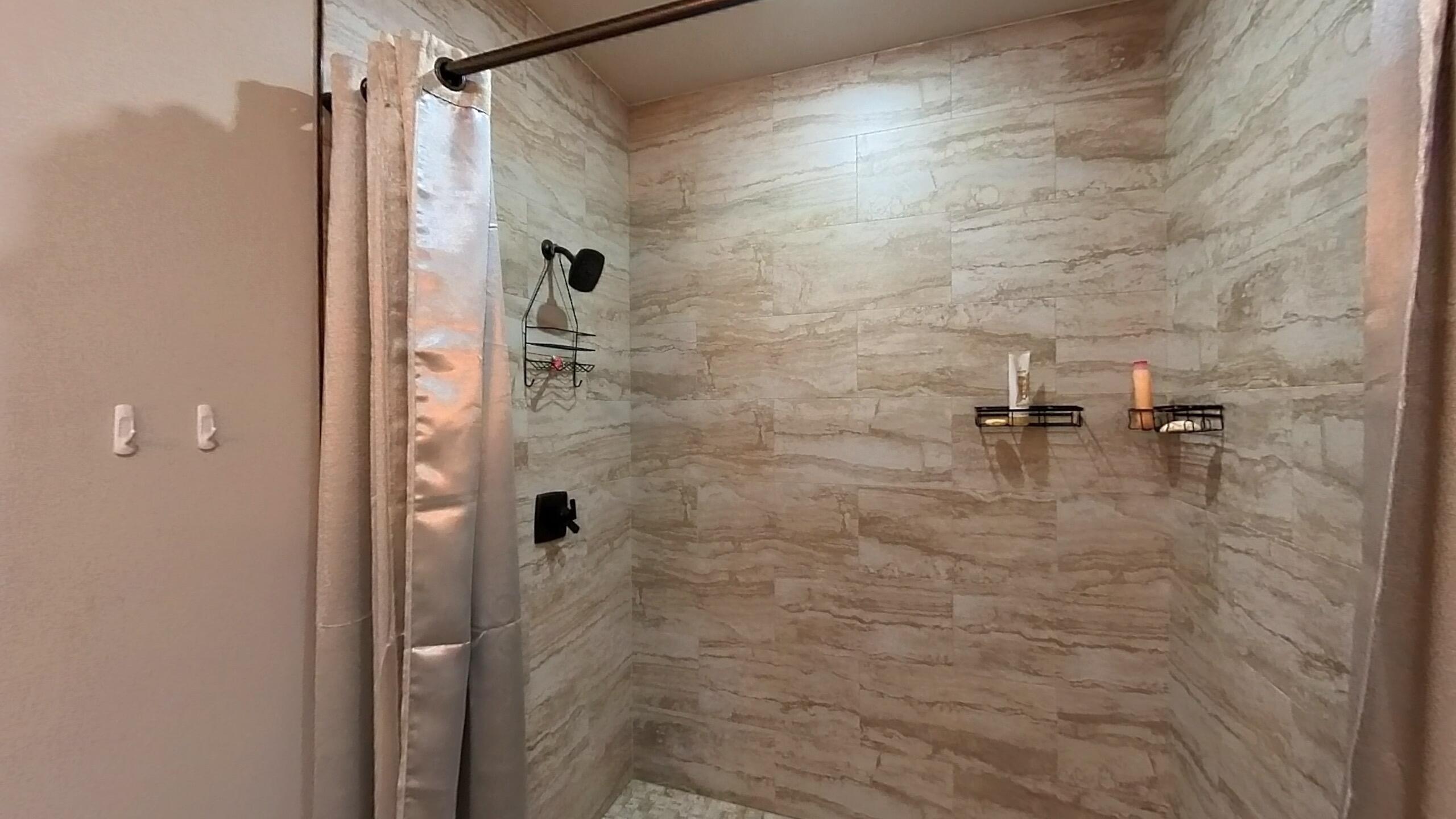 60326767 Property Photo 42