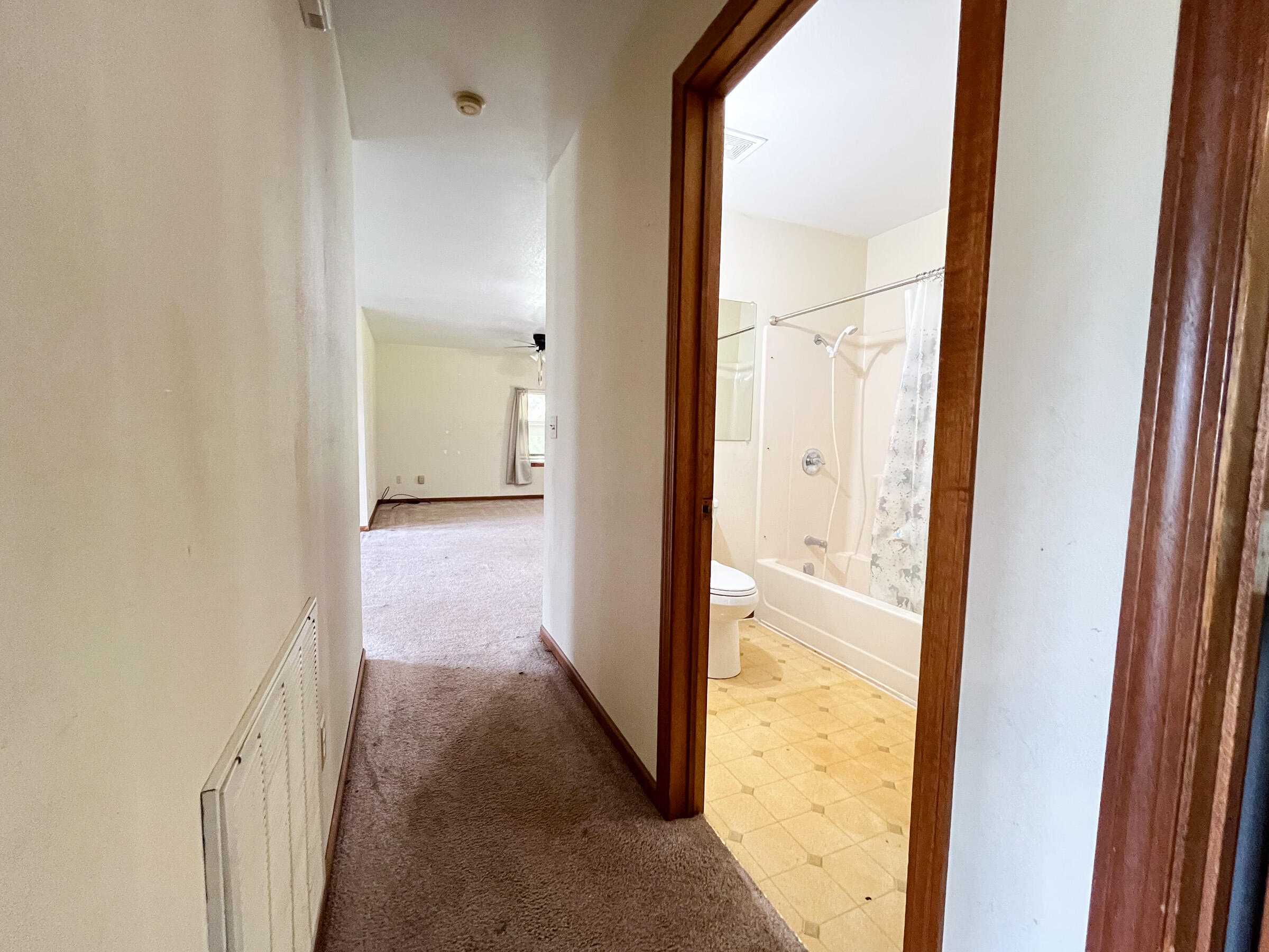 6825 U.s. Highway 160 Property Photo 13