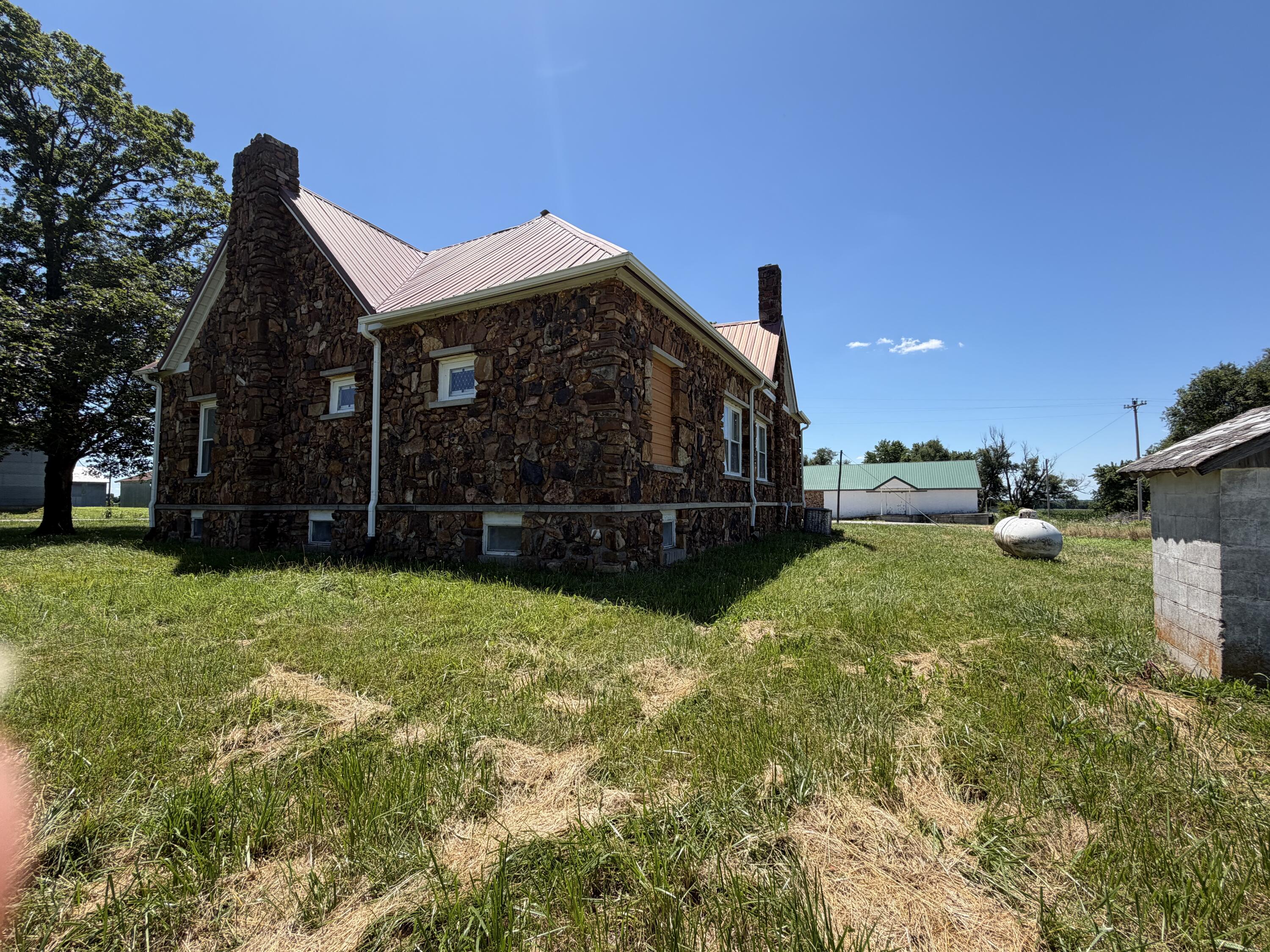 14025 State Highway 37 Property Photo 4