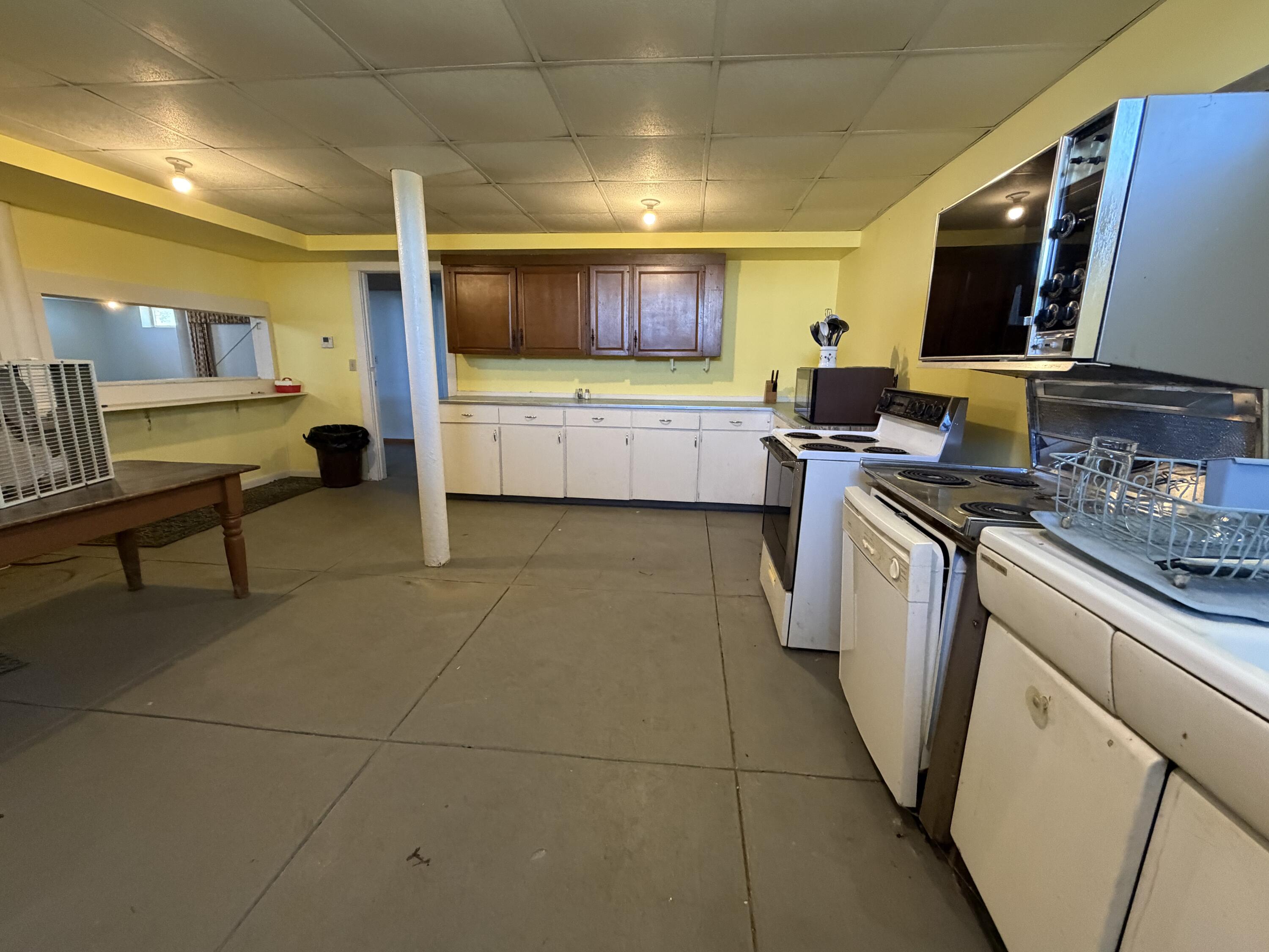 14025 State Highway 37 Property Photo 14