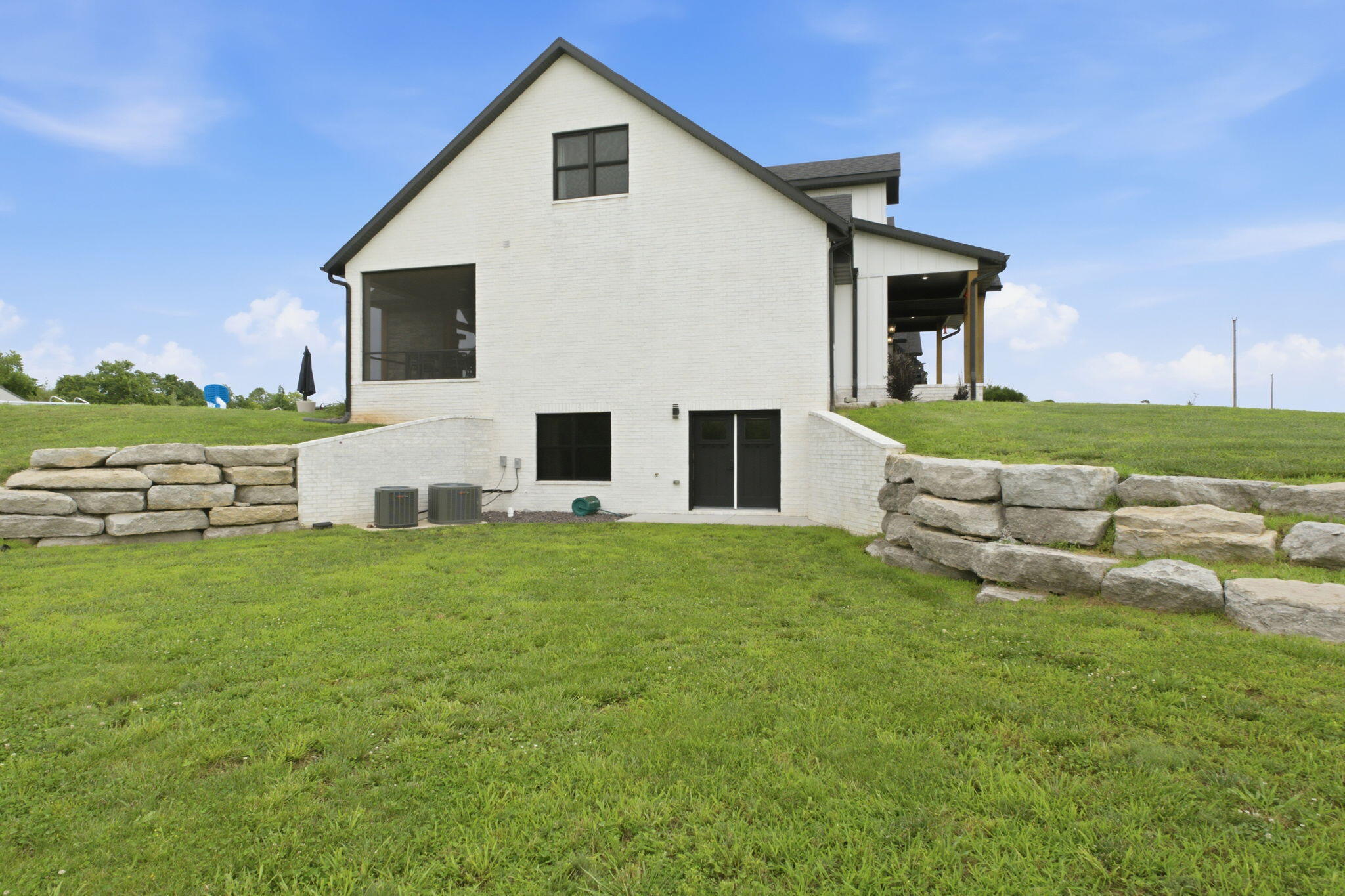 1339 Stargrass Road Property Photo 9