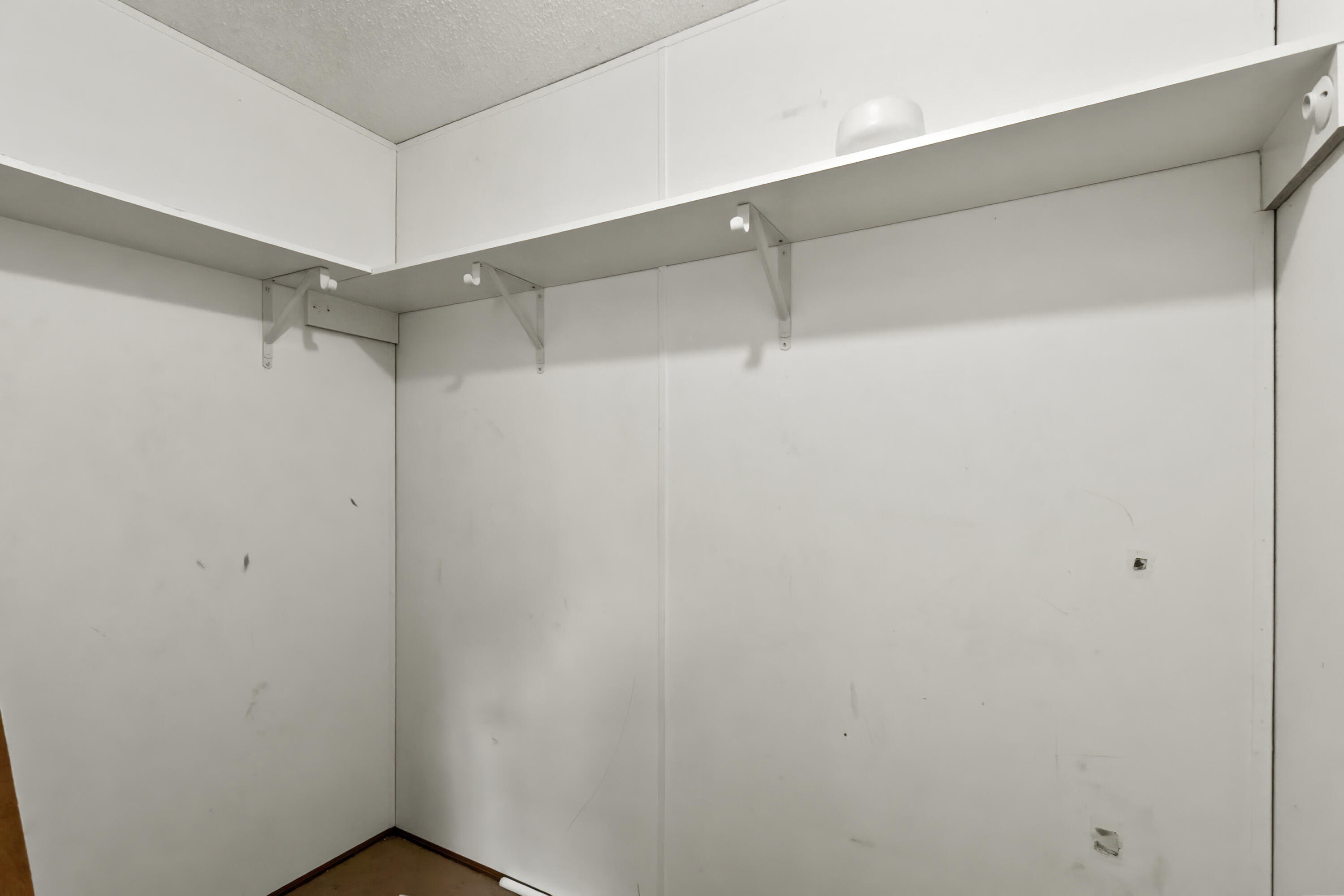 2042 Longview Road Property Photo 26