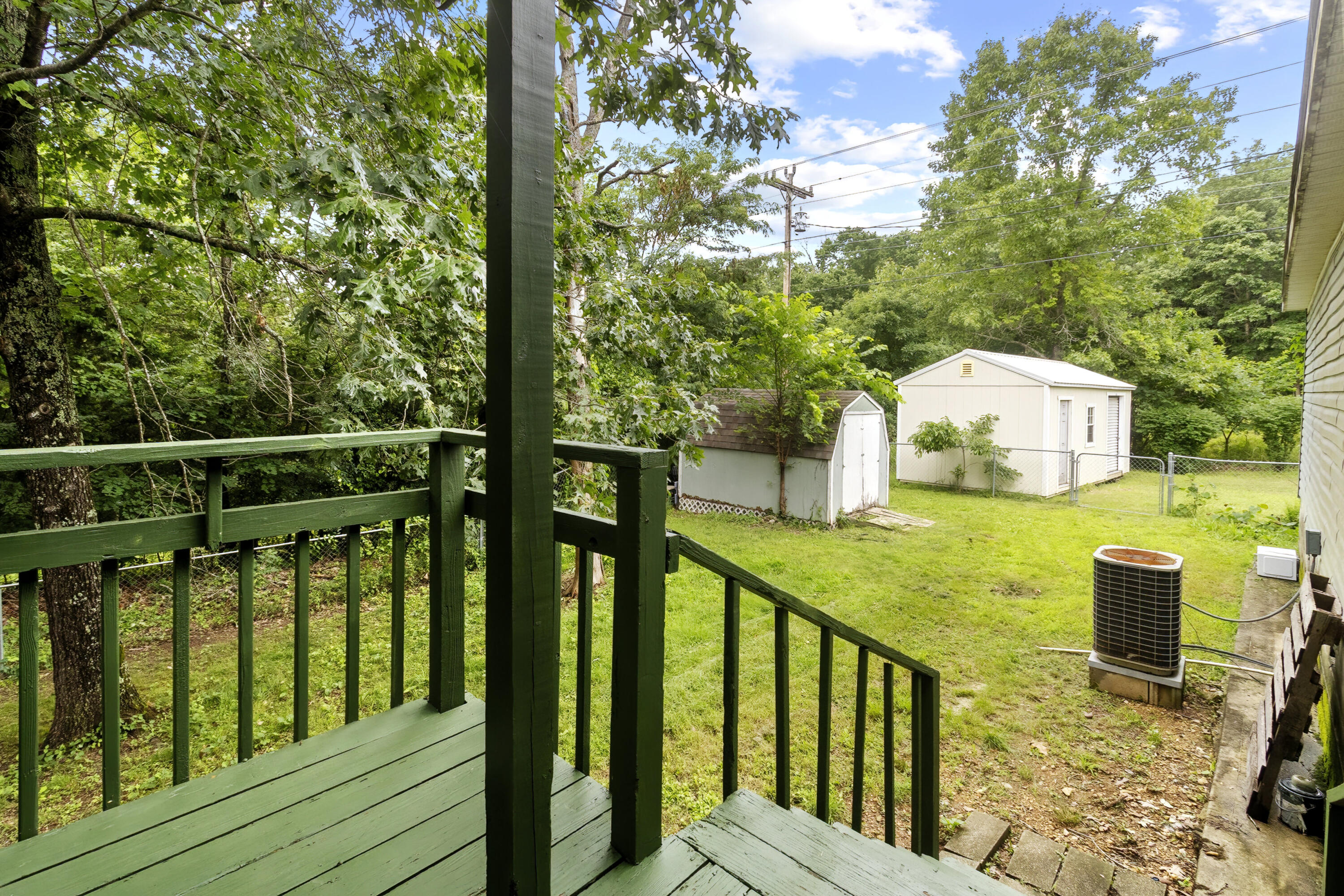 2042 Longview Road Property Photo 31