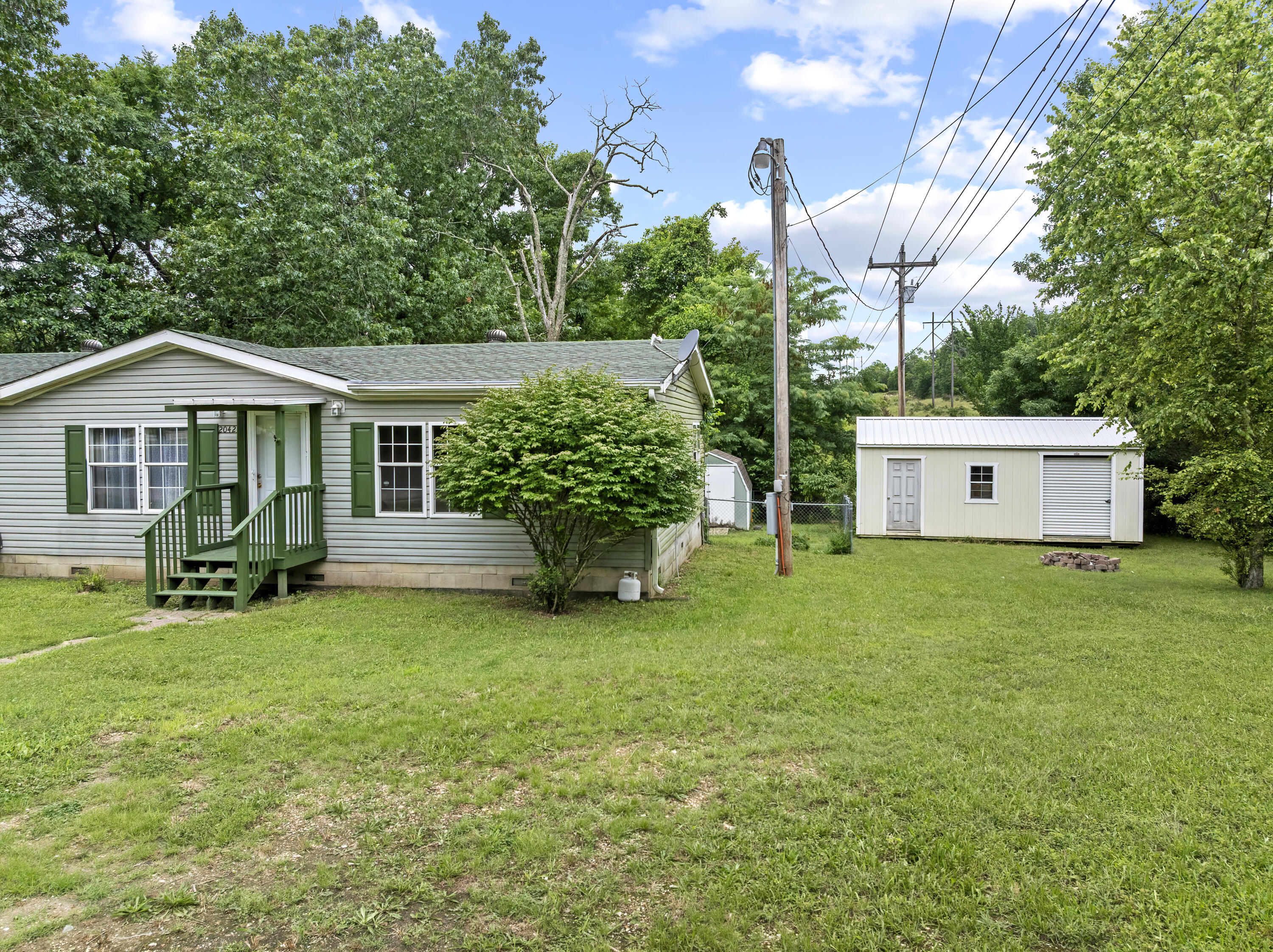 2042 Longview Road Property Photo 38