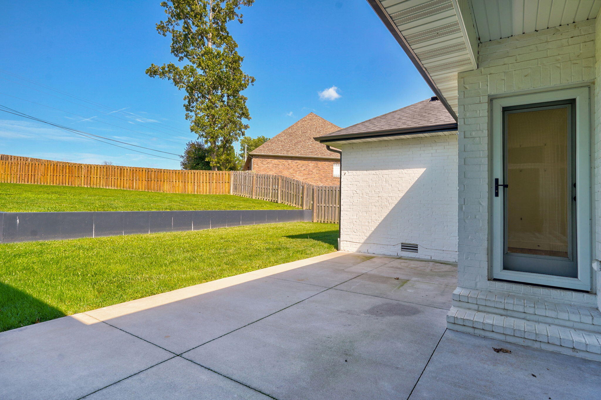 2619 East Old Ivy Street Property Photo 41