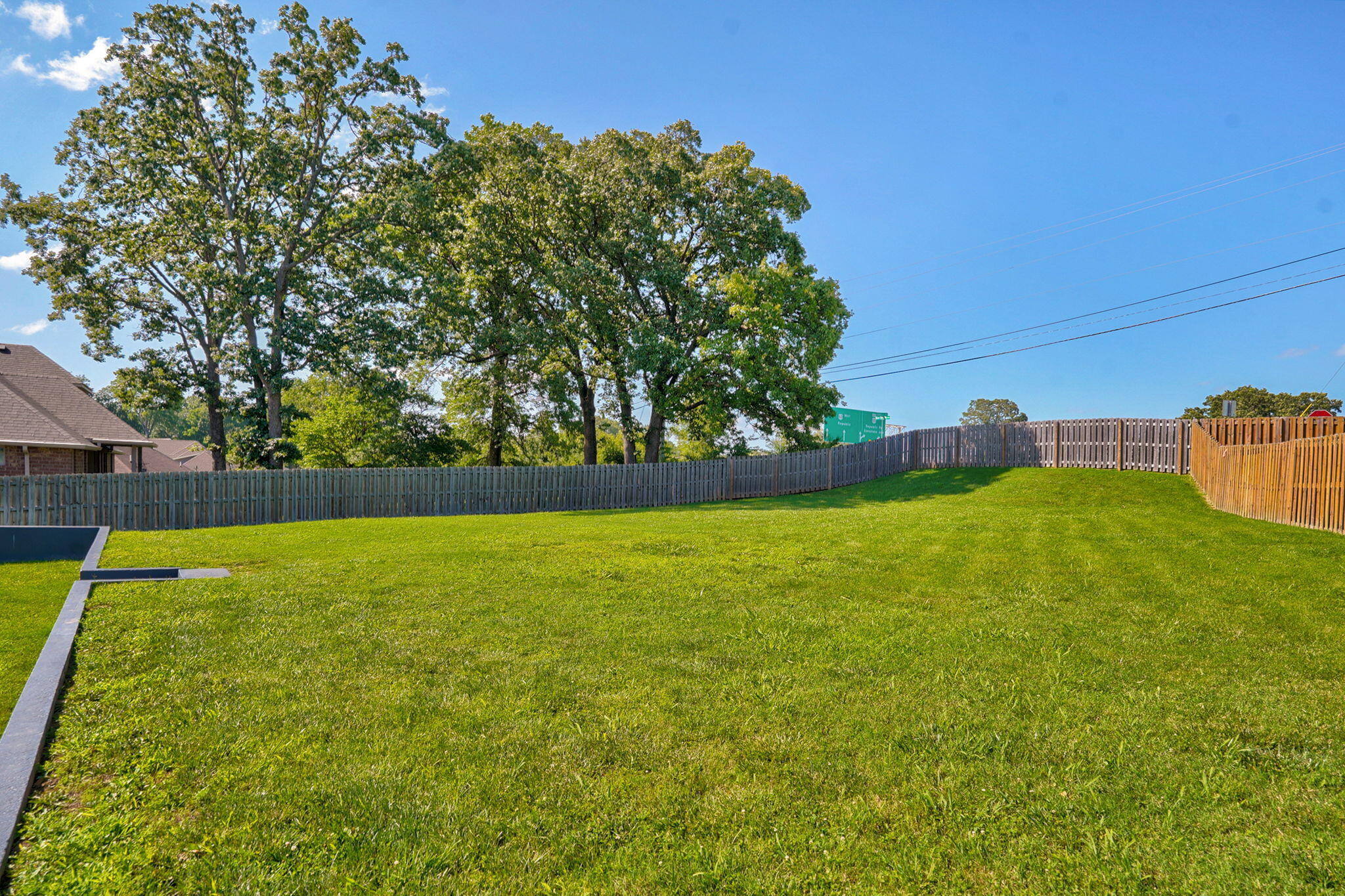 2619 East Old Ivy Street Property Photo 44