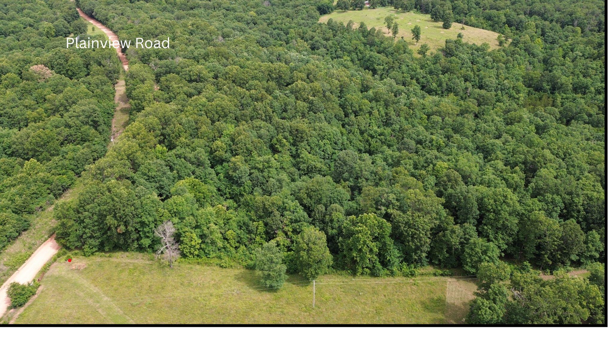 2086 Plainview Road Property Photo 7