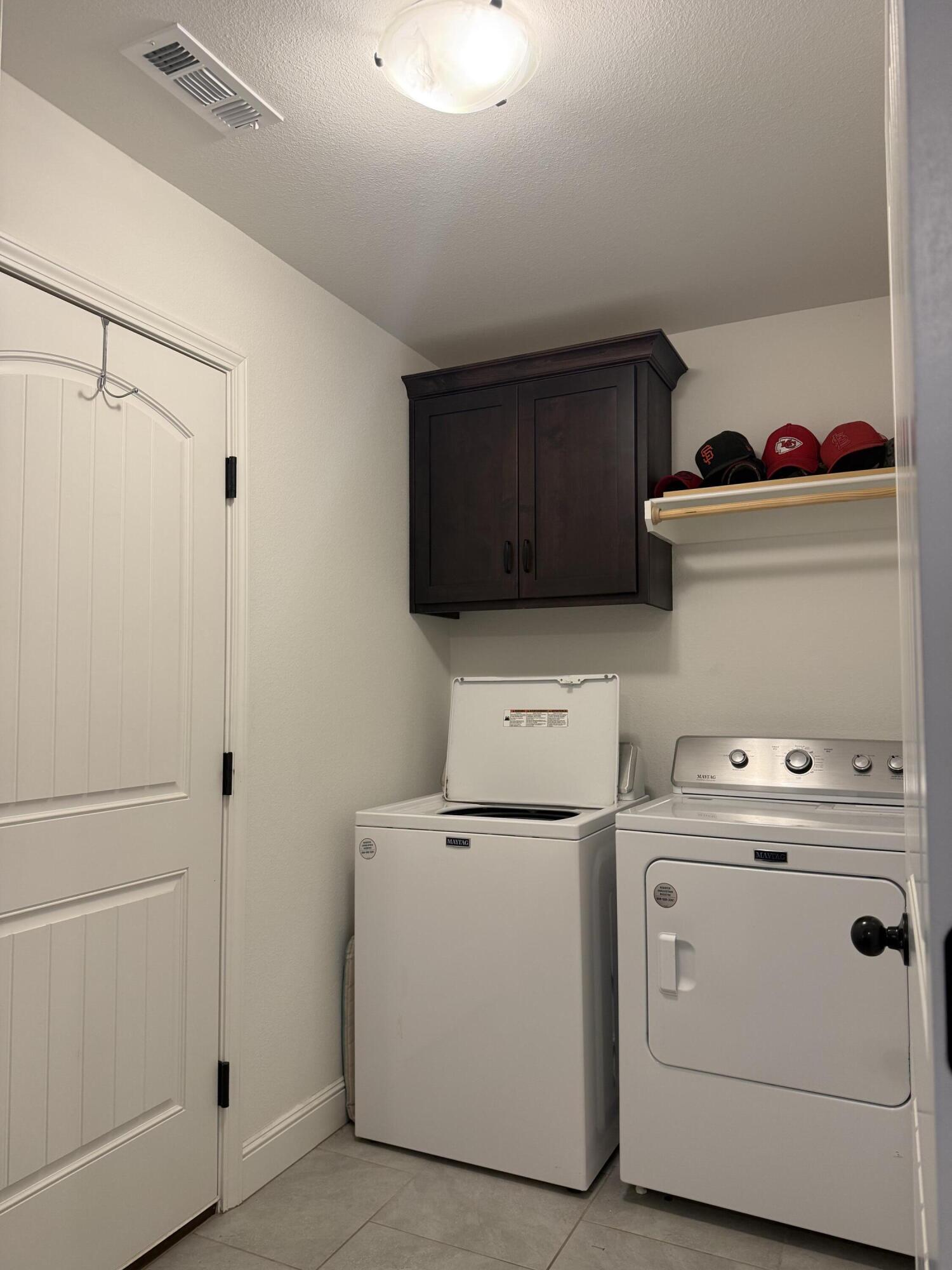 339 Sidney Lane Property Photo 23