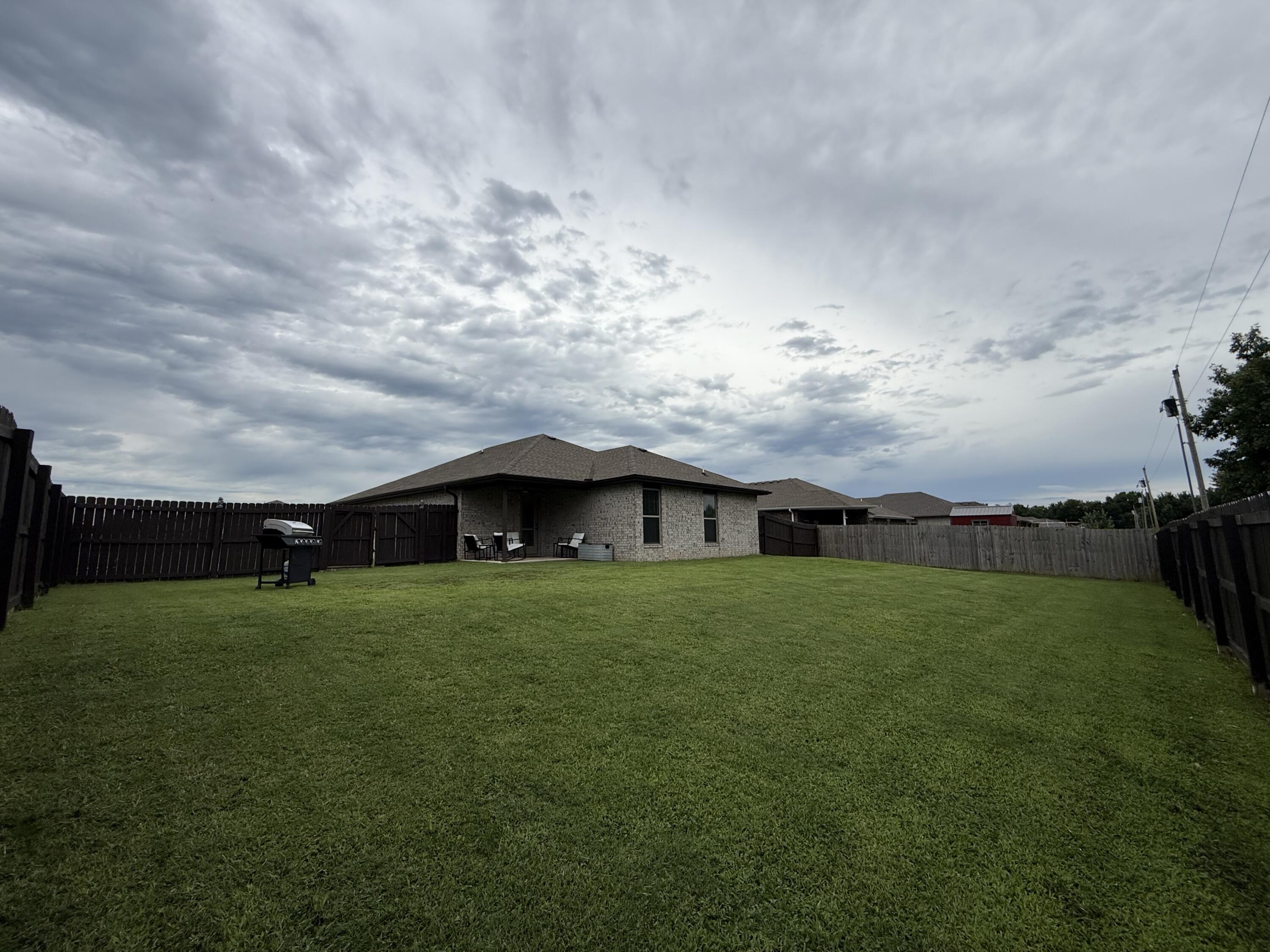 339 Sidney Lane Property Photo 25