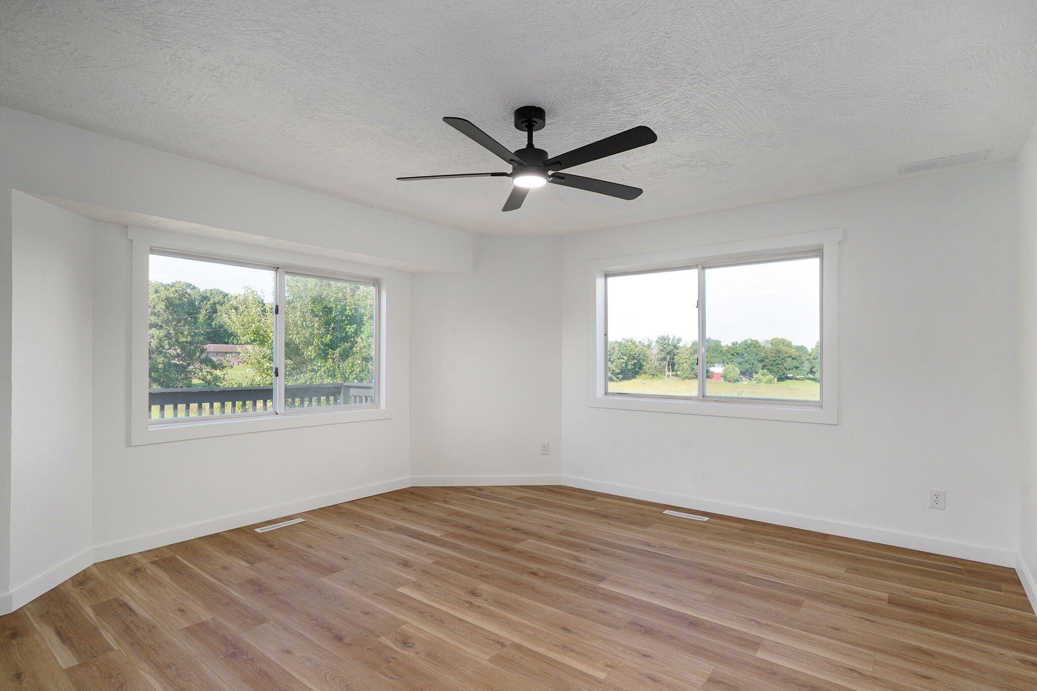 532 Charles Road Property Photo 12
