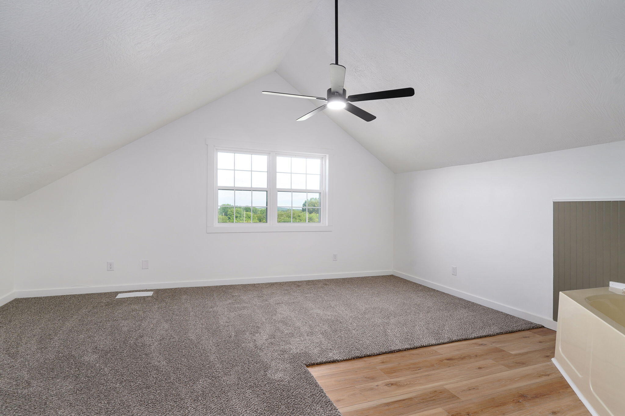 532 Charles Road Property Photo 23