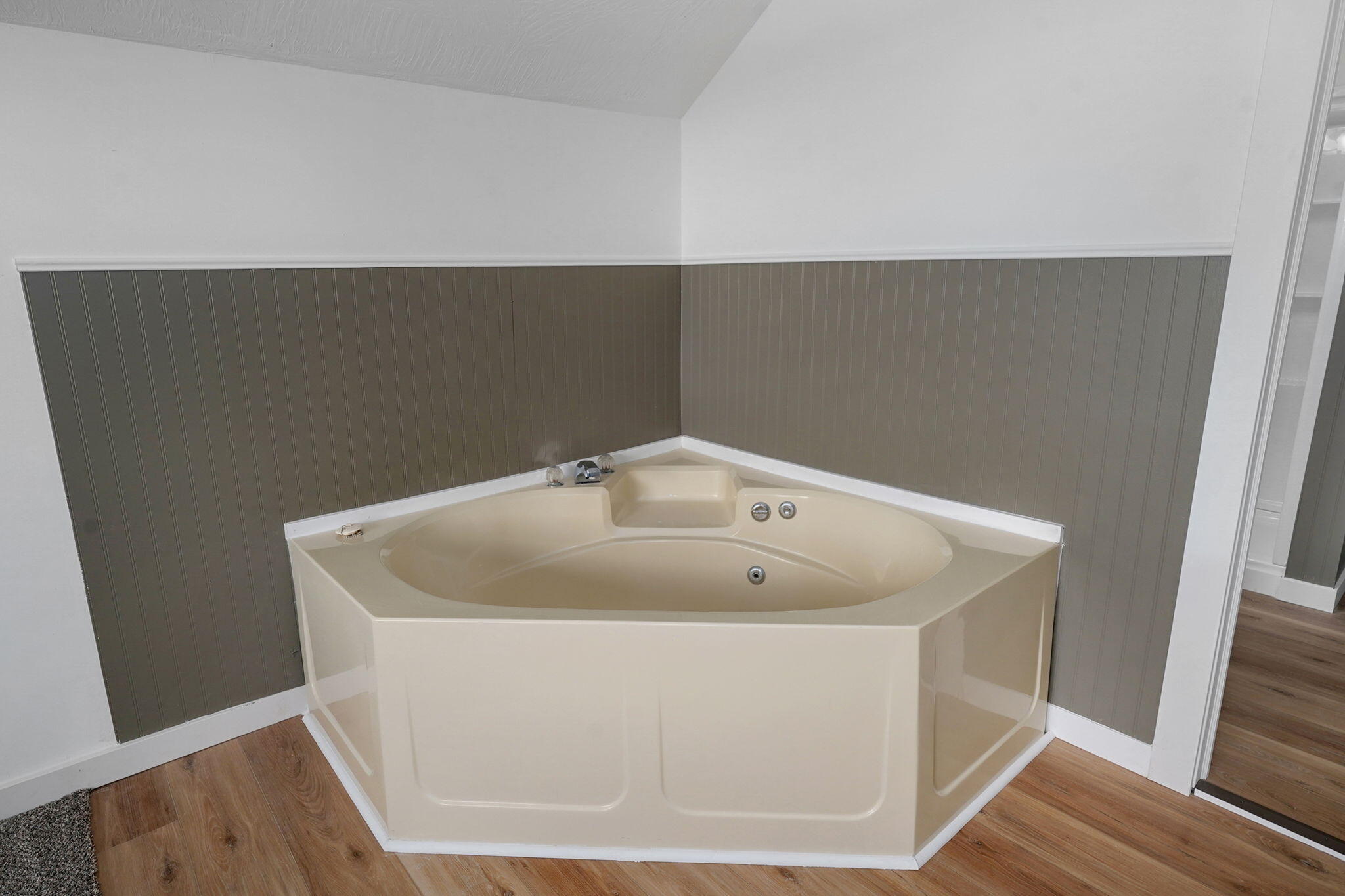 532 Charles Road Property Photo 25