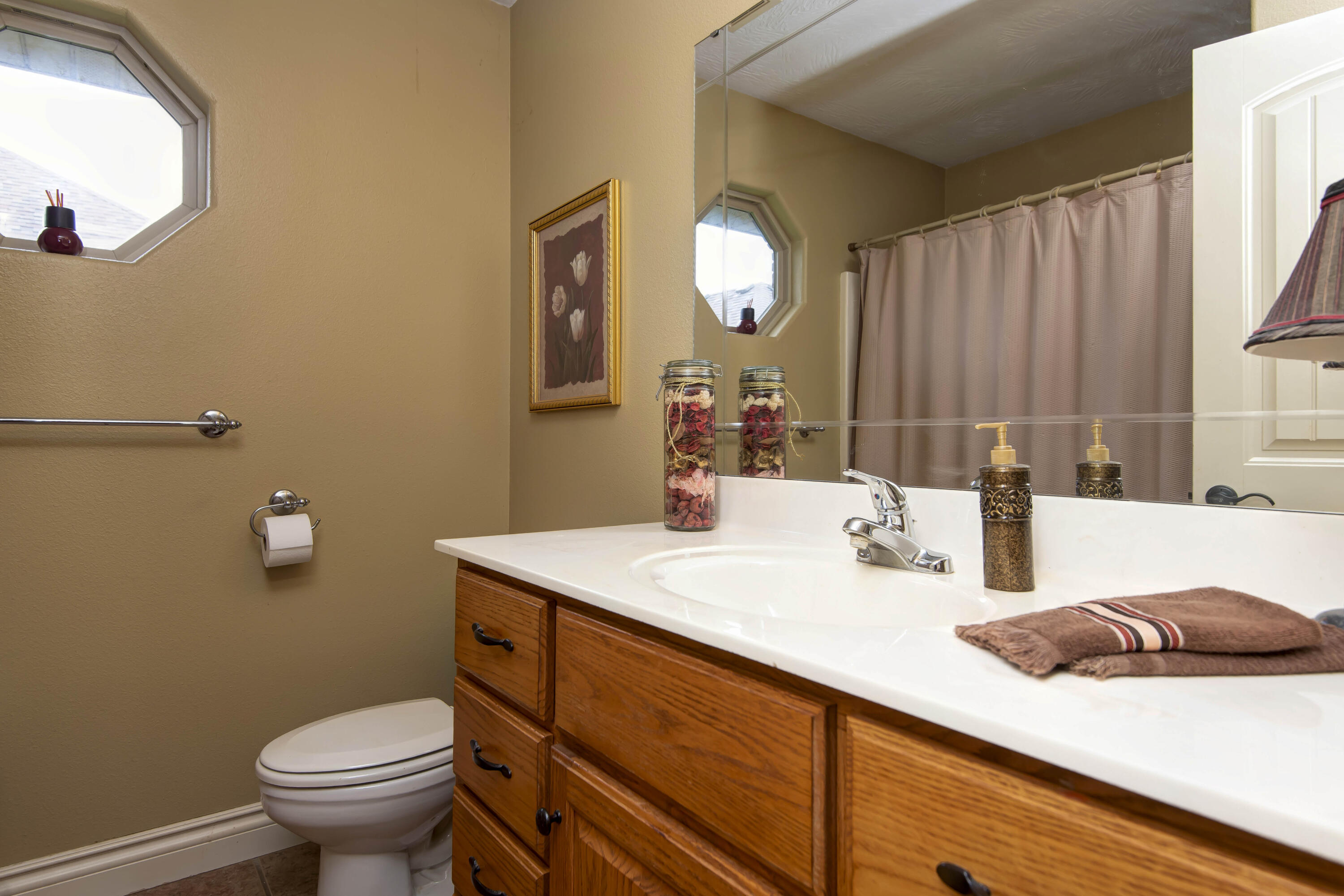 625 North Rockingham Avenue Property Photo 15