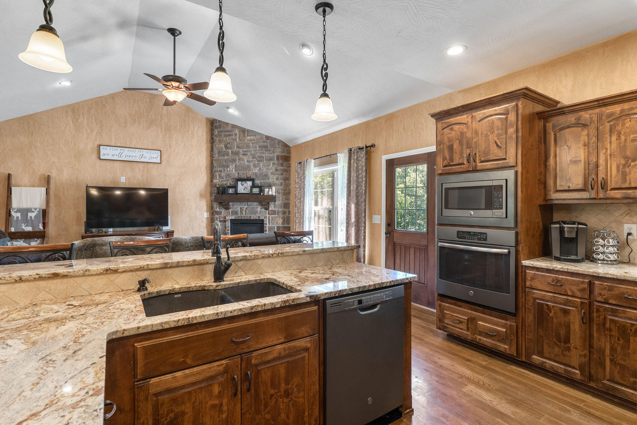 1440 State Highway Ab Property Photo 19