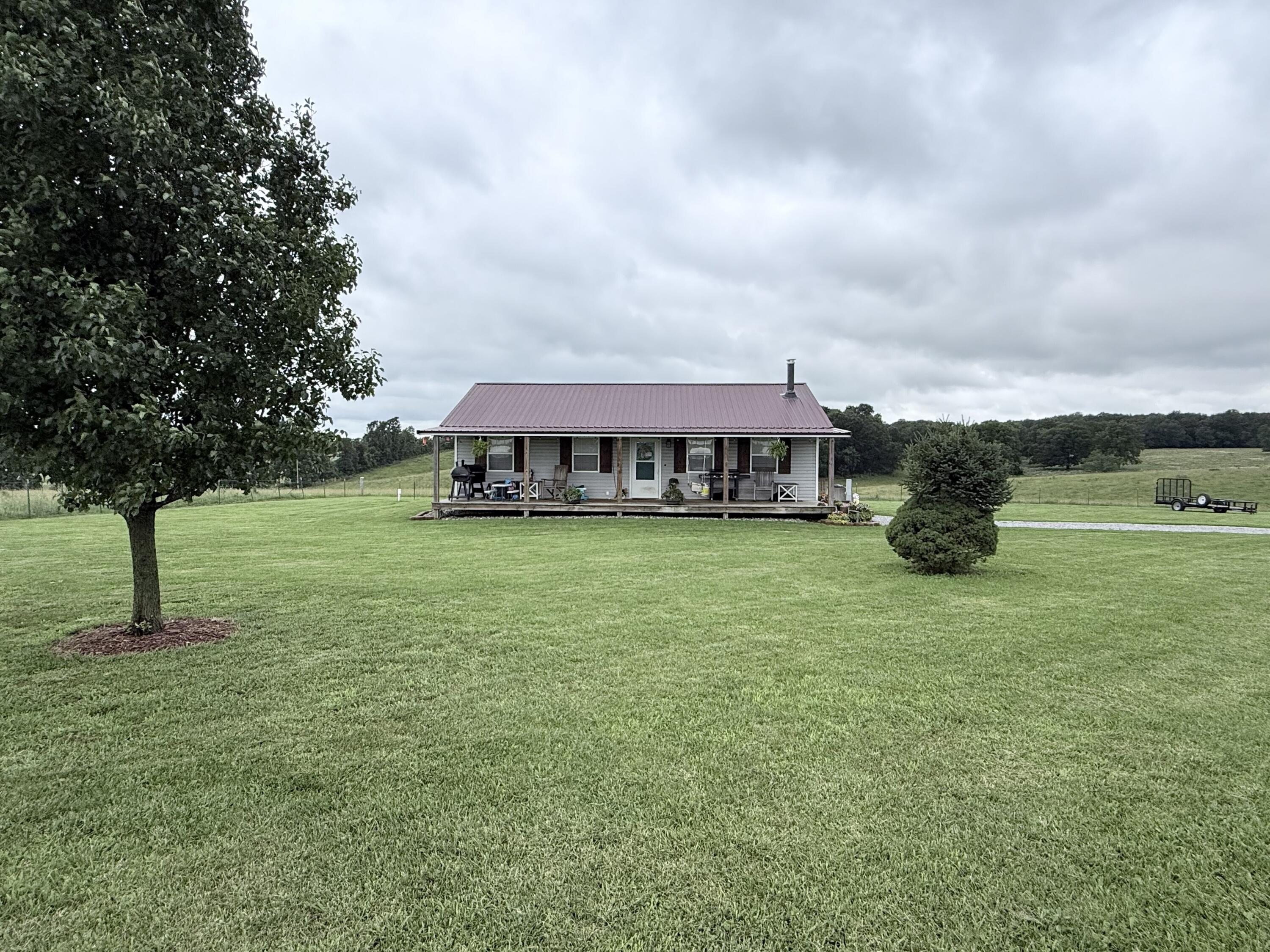 2395 Farm Road 1170 Property Photo 6