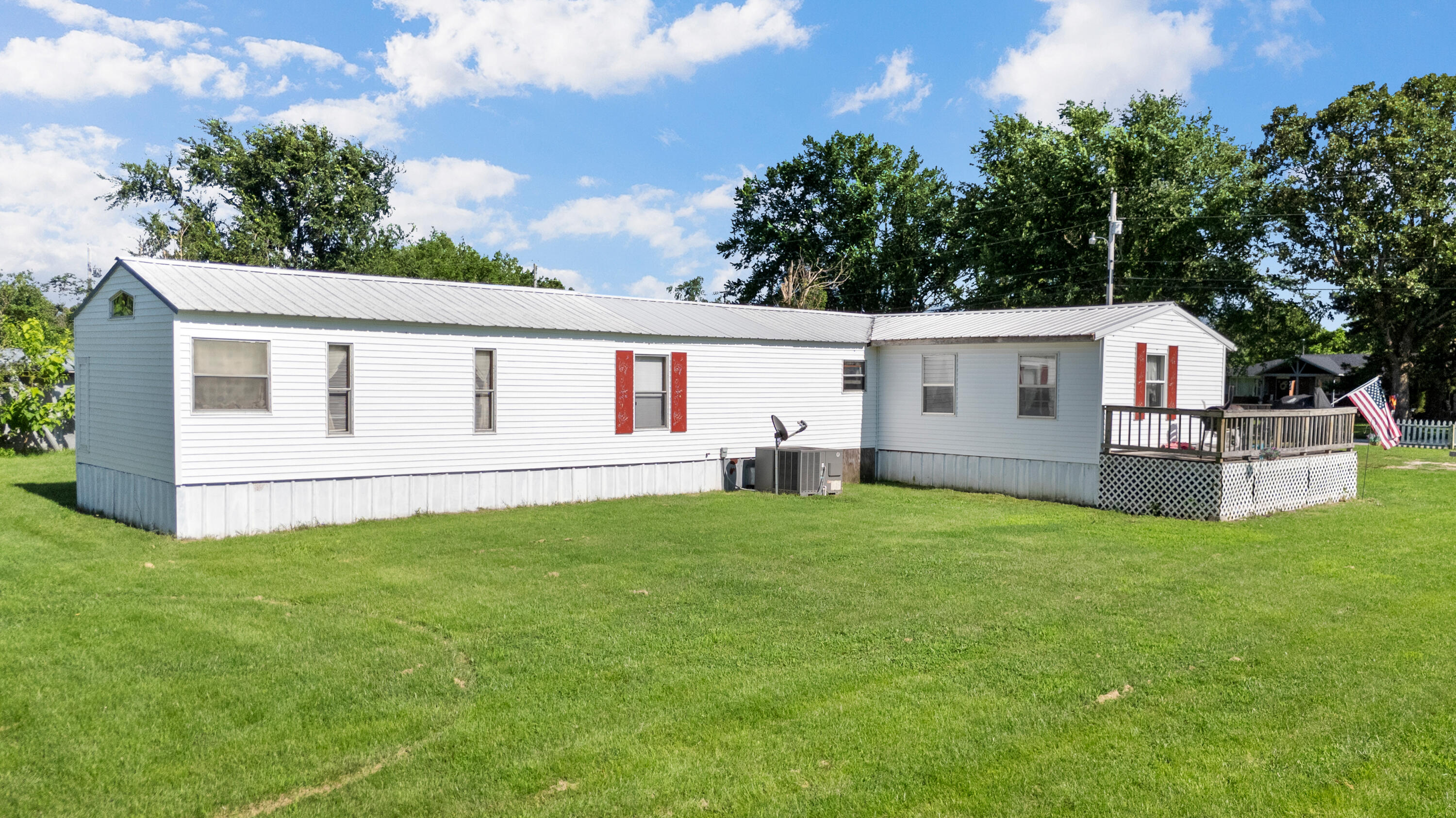 105 Snooks Road Property Photo 3