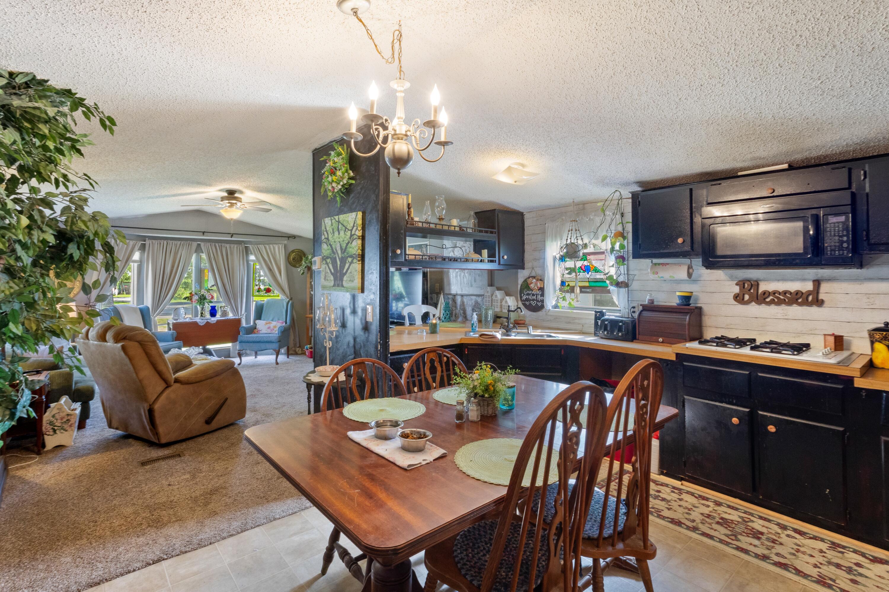 105 Snooks Road Property Photo 8
