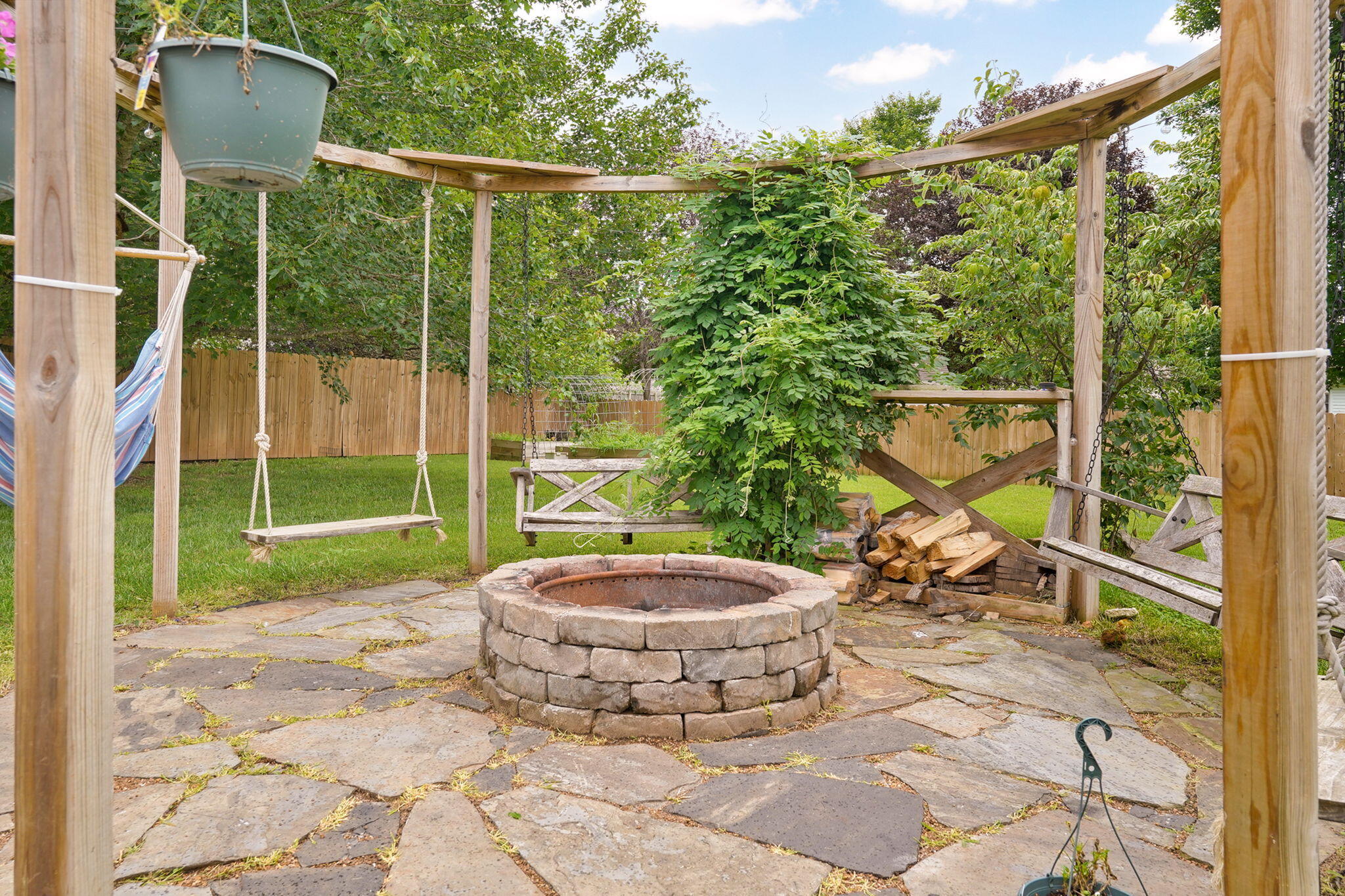 830 East Rachael Drive Property Photo 51