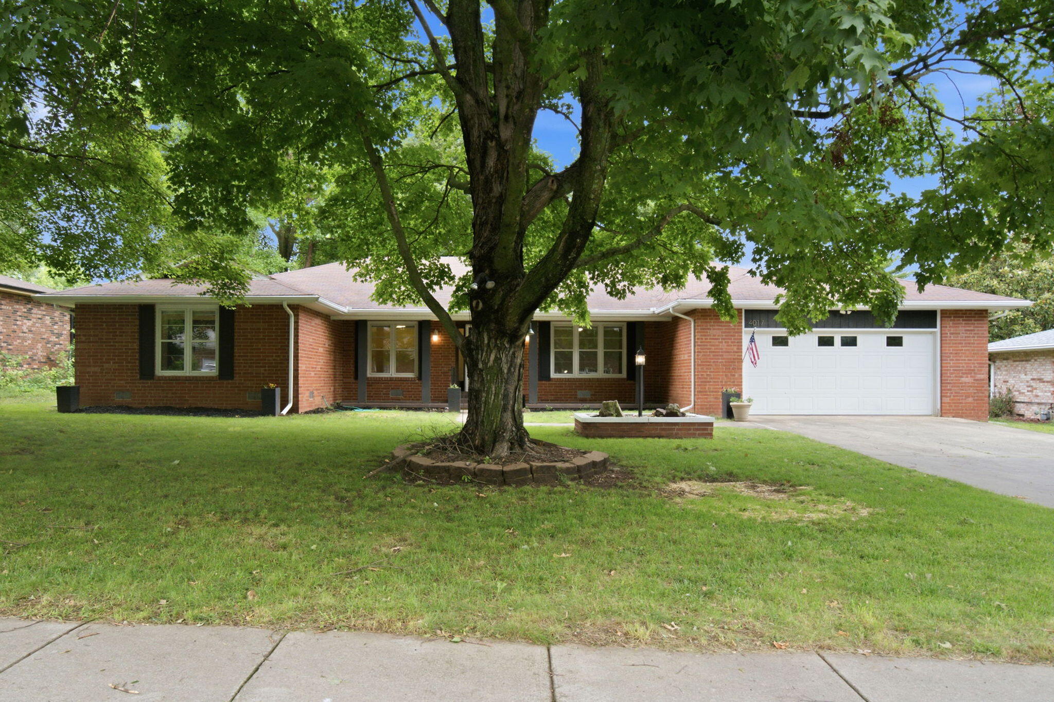 4017 South Fairway Avenue Property Photo 1