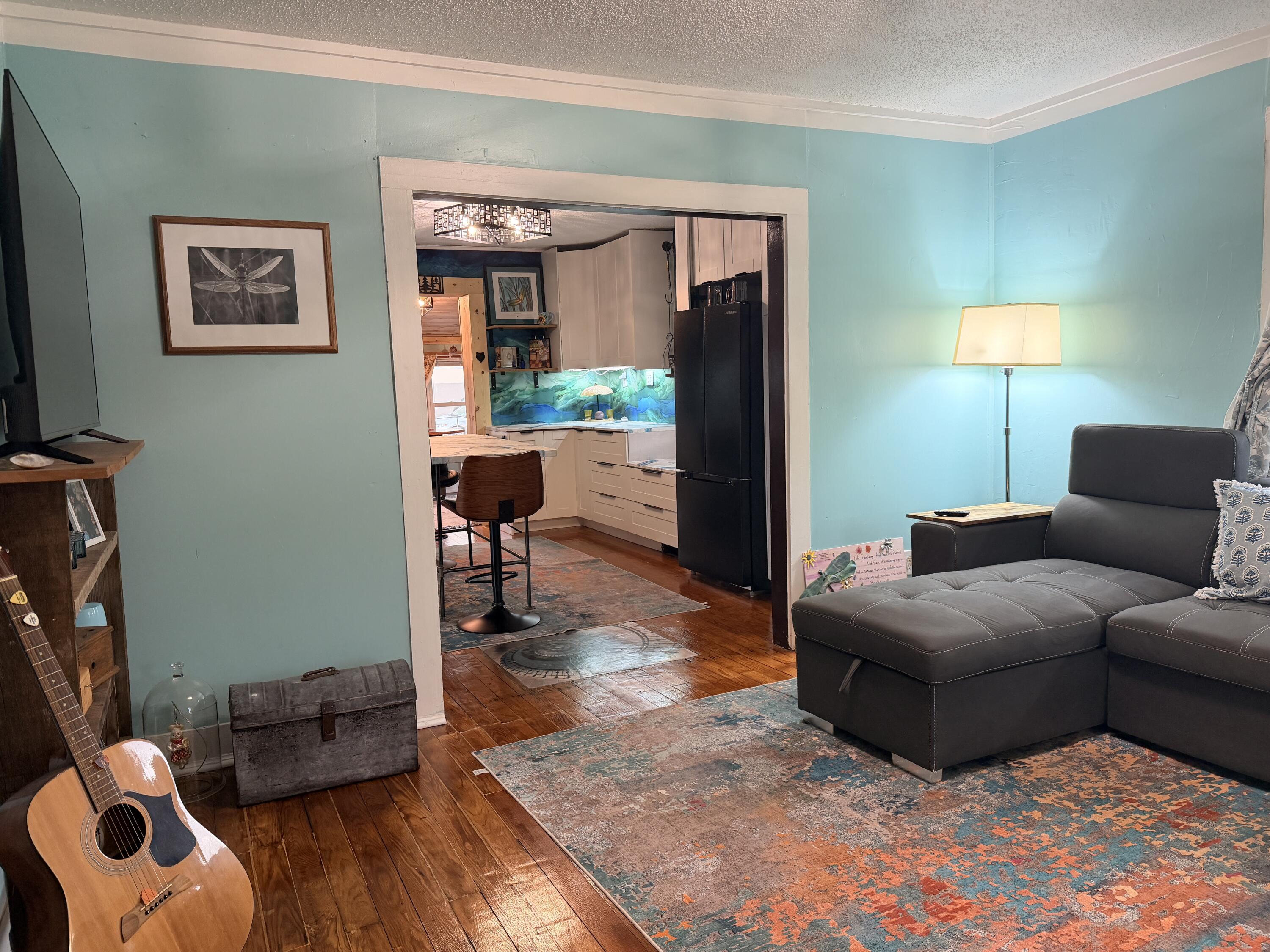 112 South High Street Property Photo 6