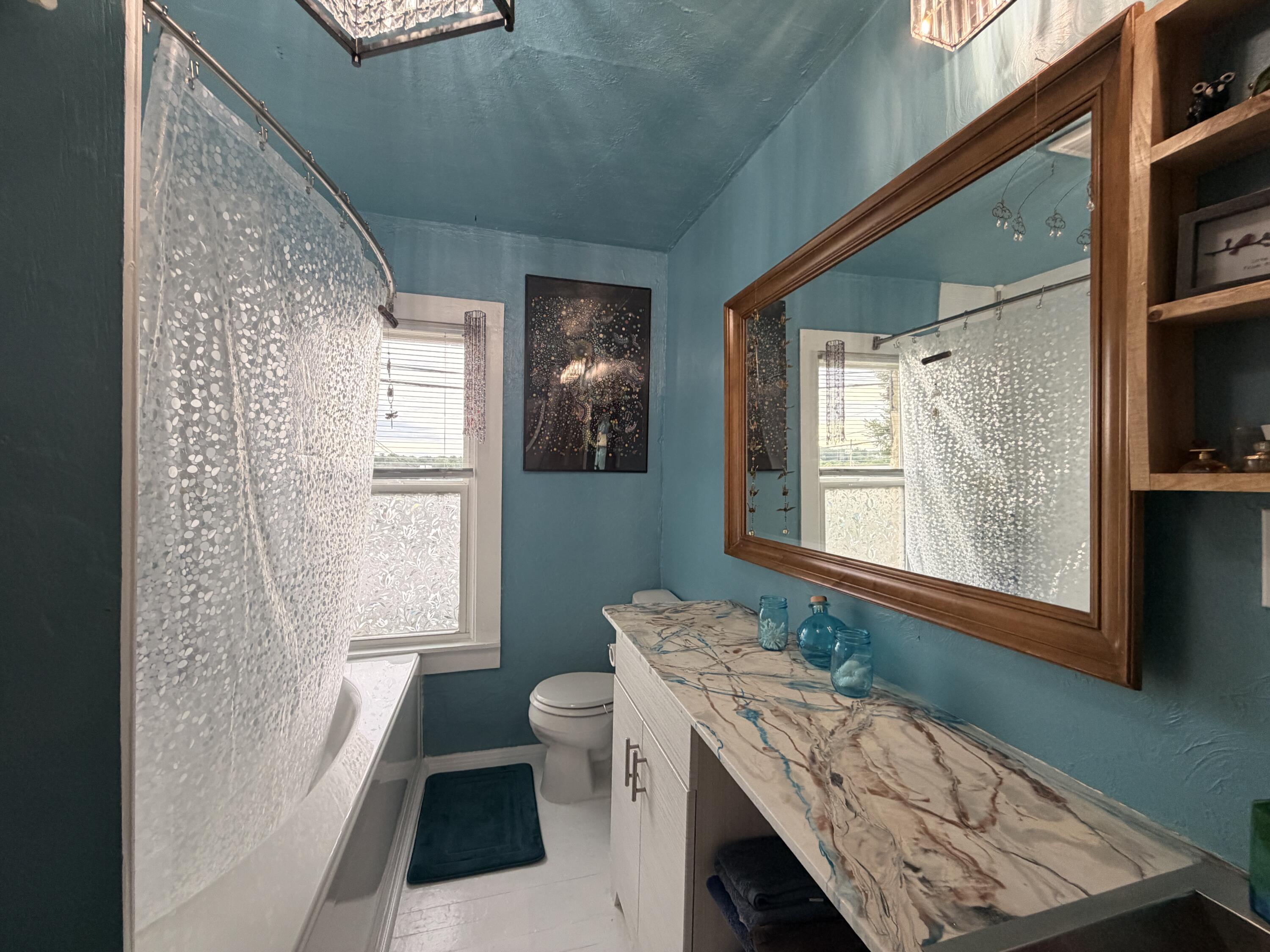 112 South High Street Property Photo 18