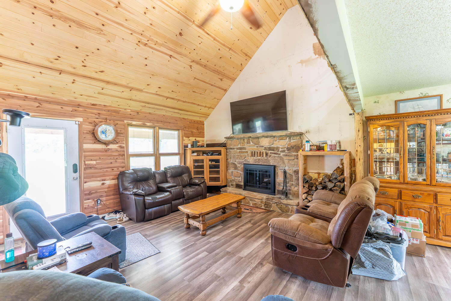 298 Eaton Run Property Photo 8