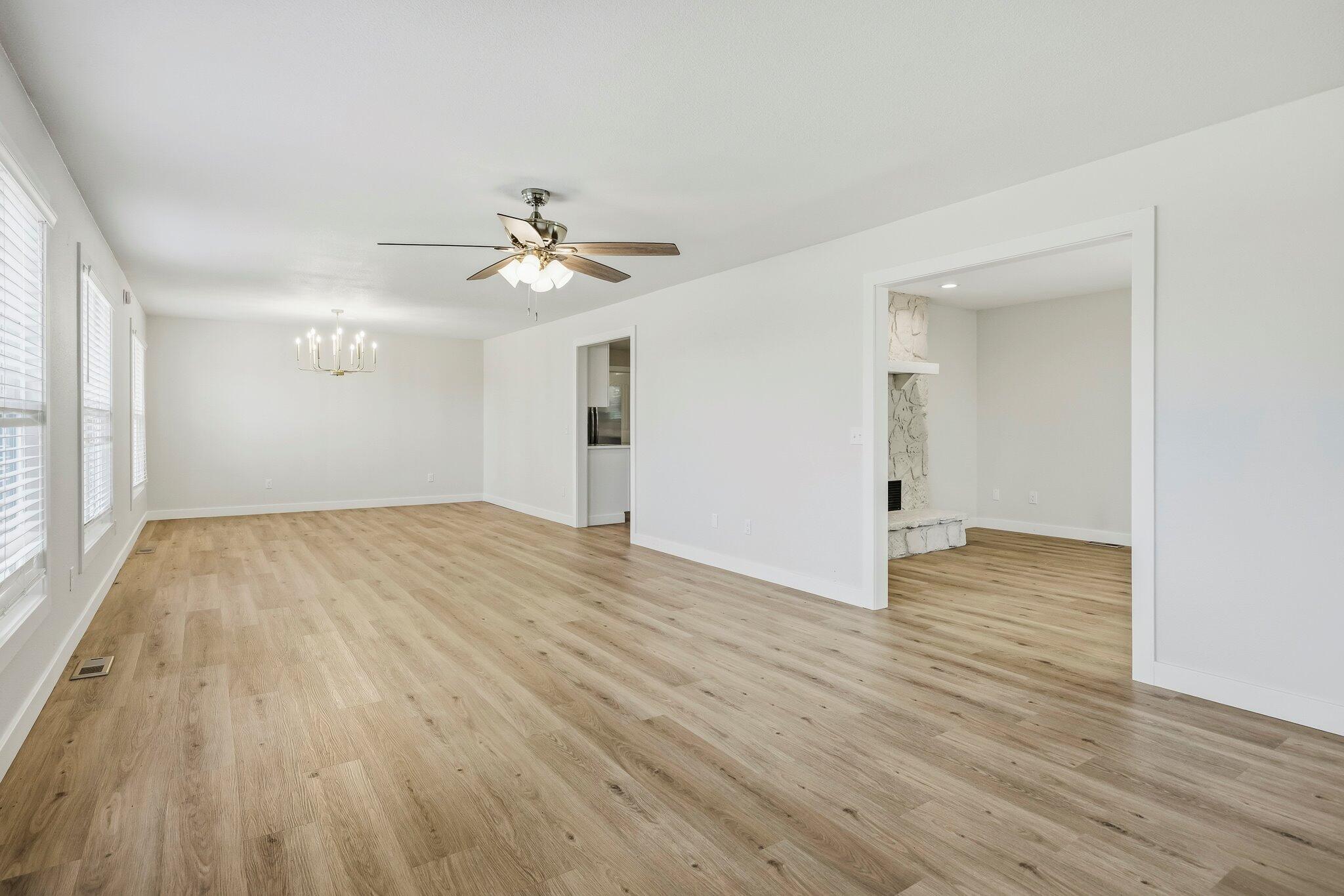 395 Caudill Way Property Photo 6