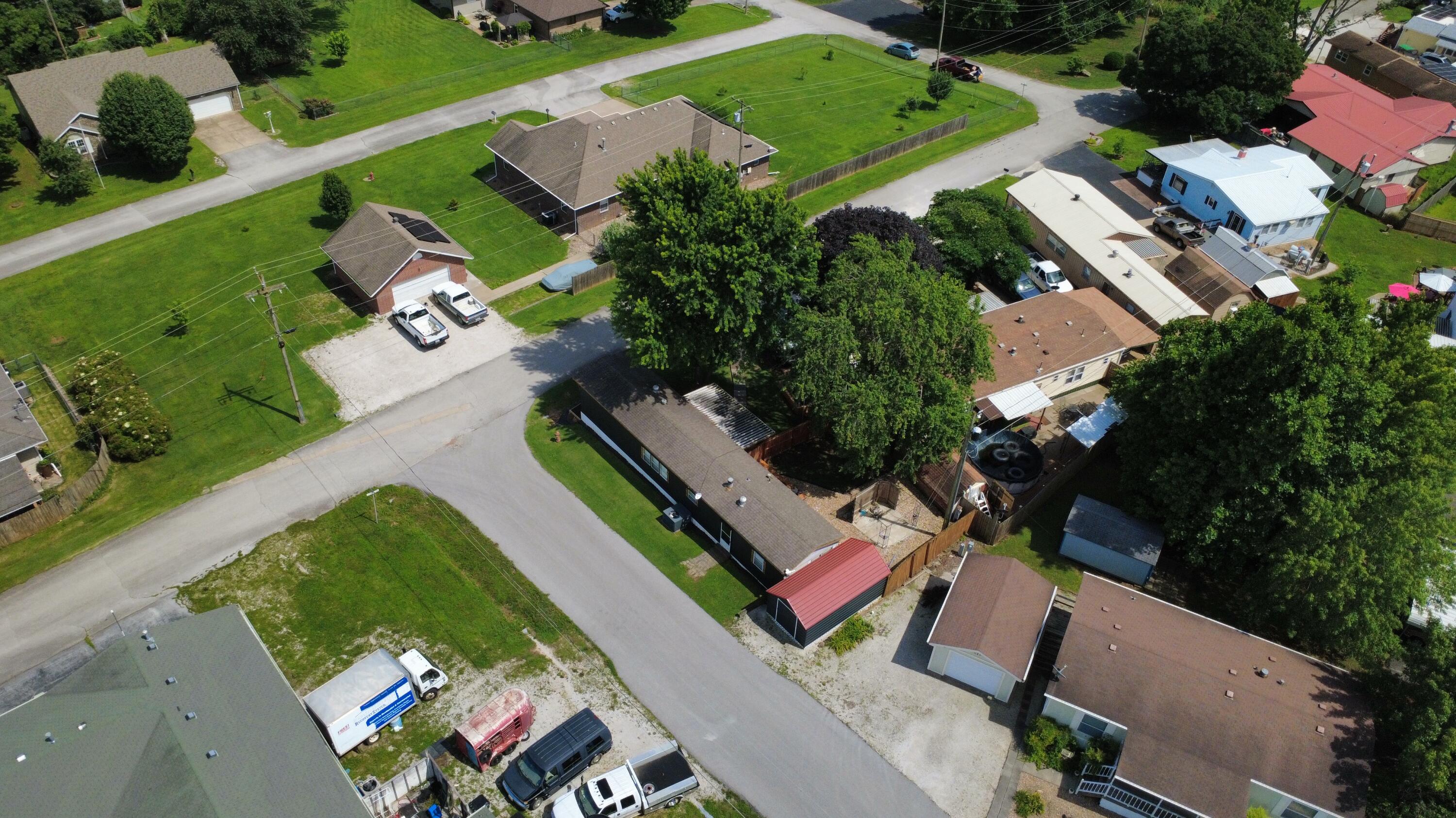 1309 Lucinda Lane Property Photo 43