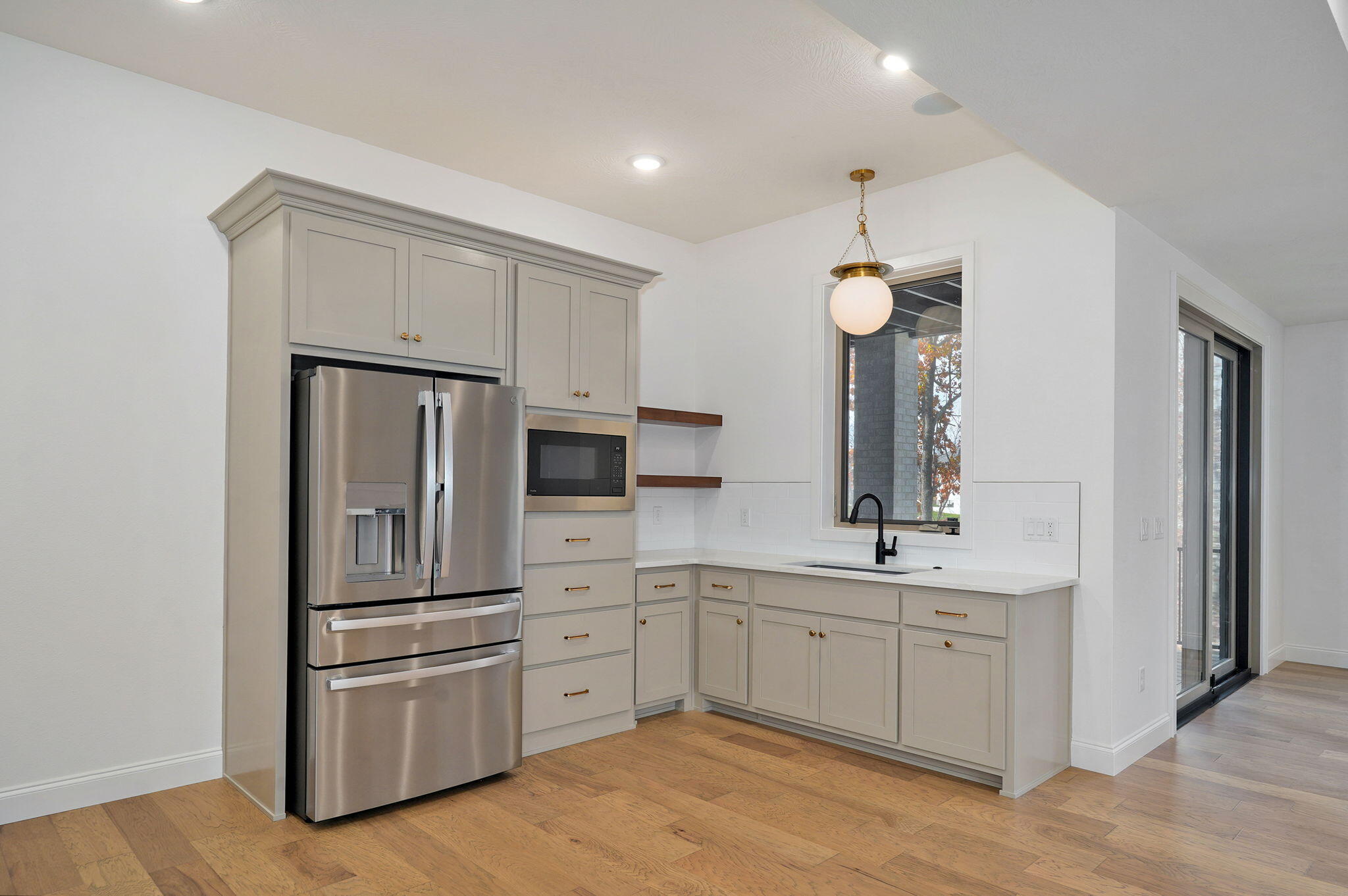 6041 South Dollison Avenue Property Photo 64