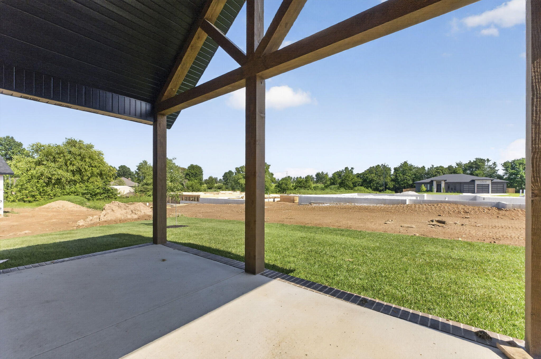 1749 East Skyline Property Photo 32