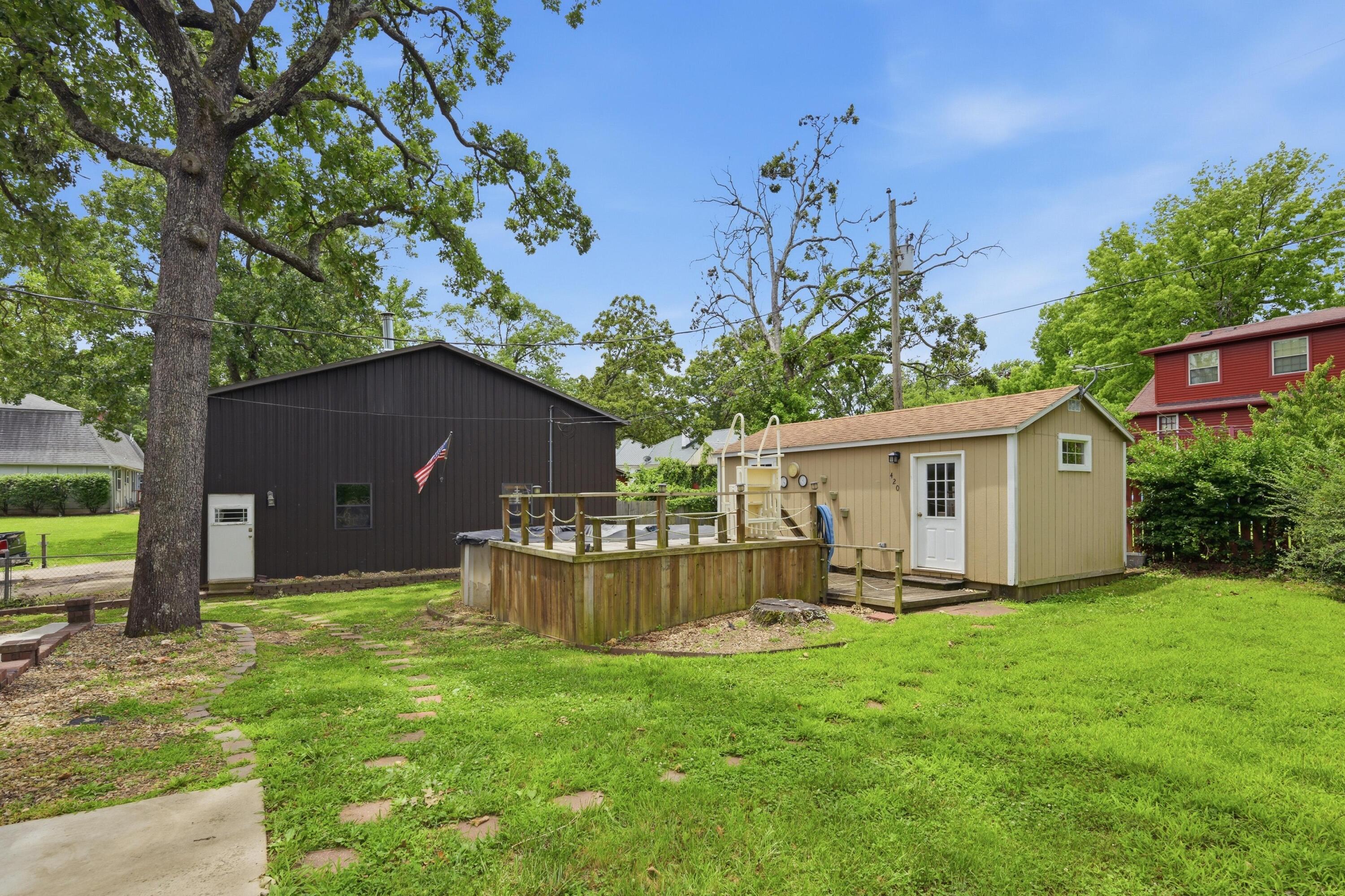 2020 South Eastwood Road Property Photo 55