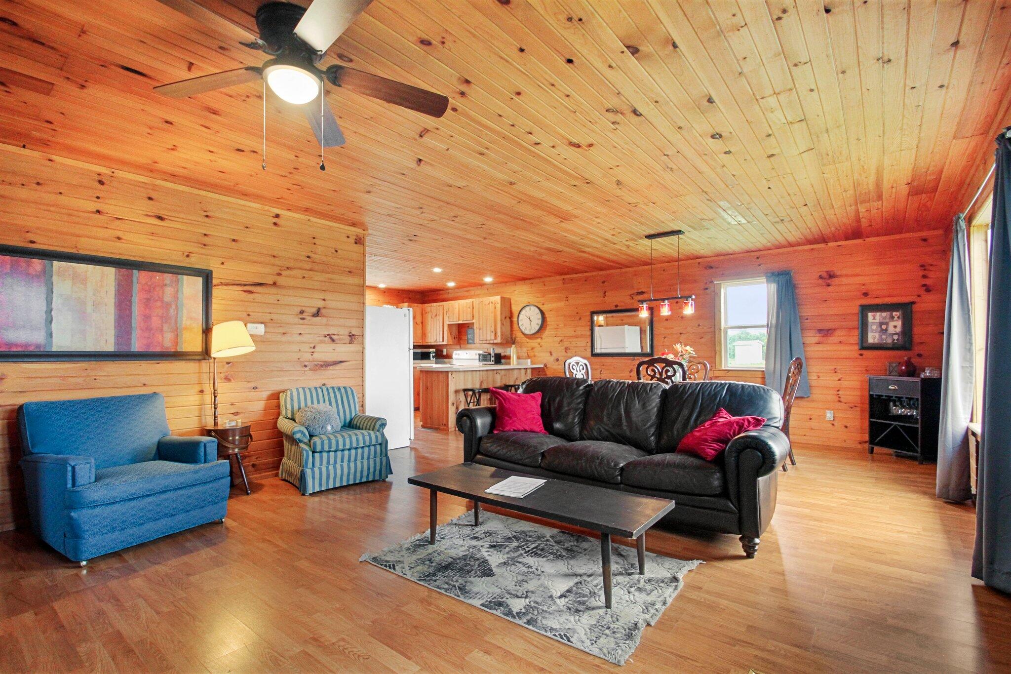 2646 County Road 382 Property Photo 5