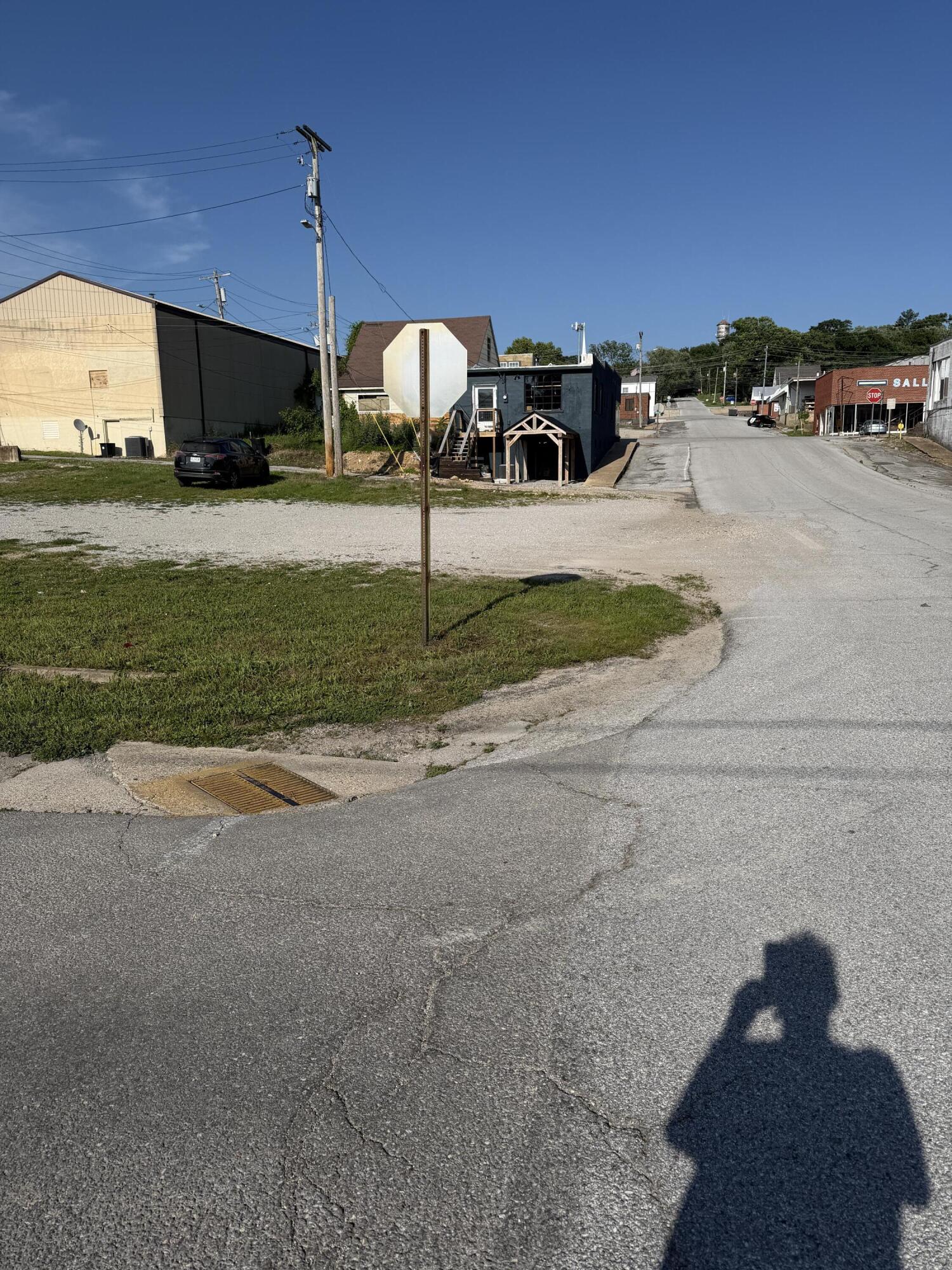 130 West Webster Avenue Property Photo 1