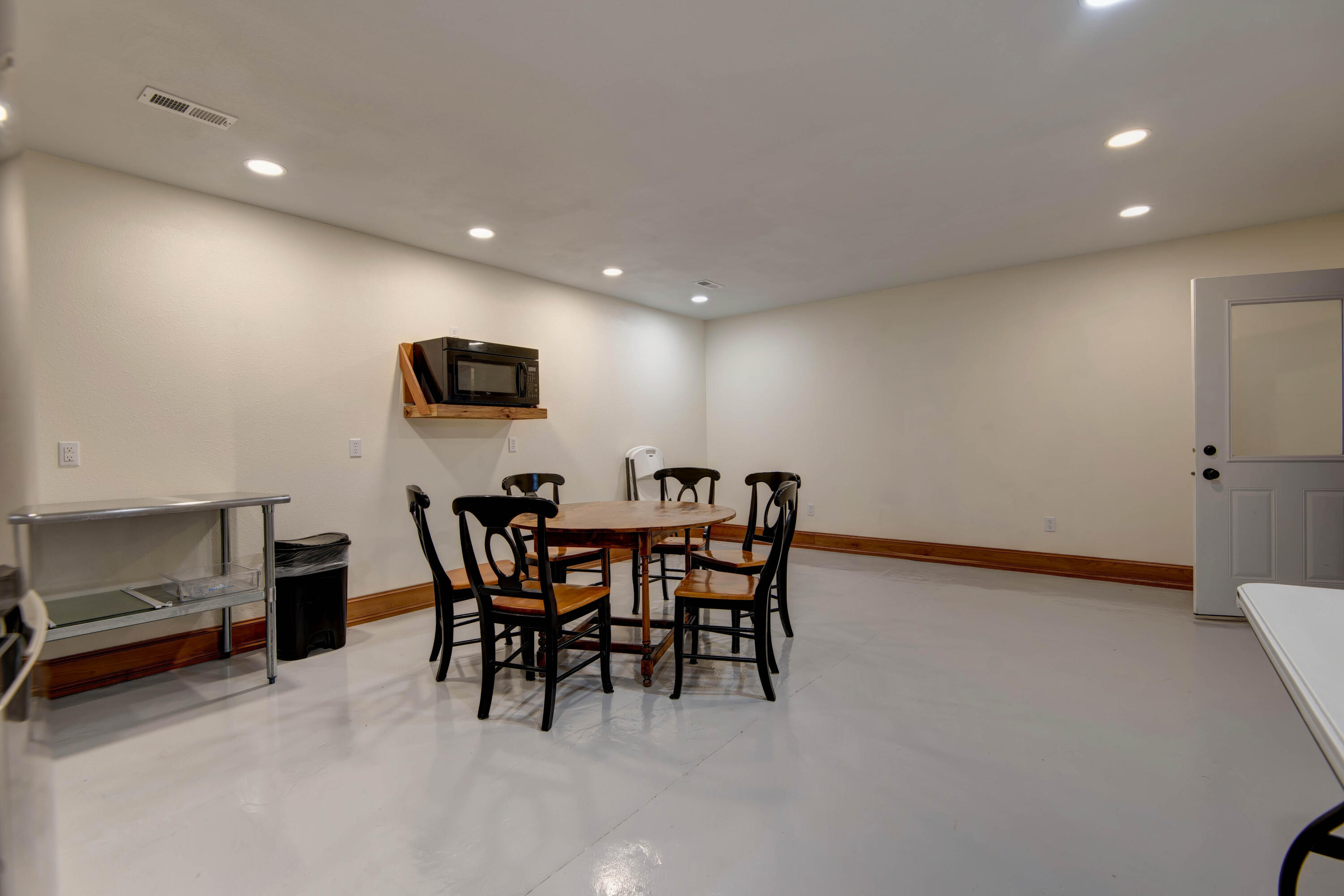 2210 Diggins Road Property Photo 11