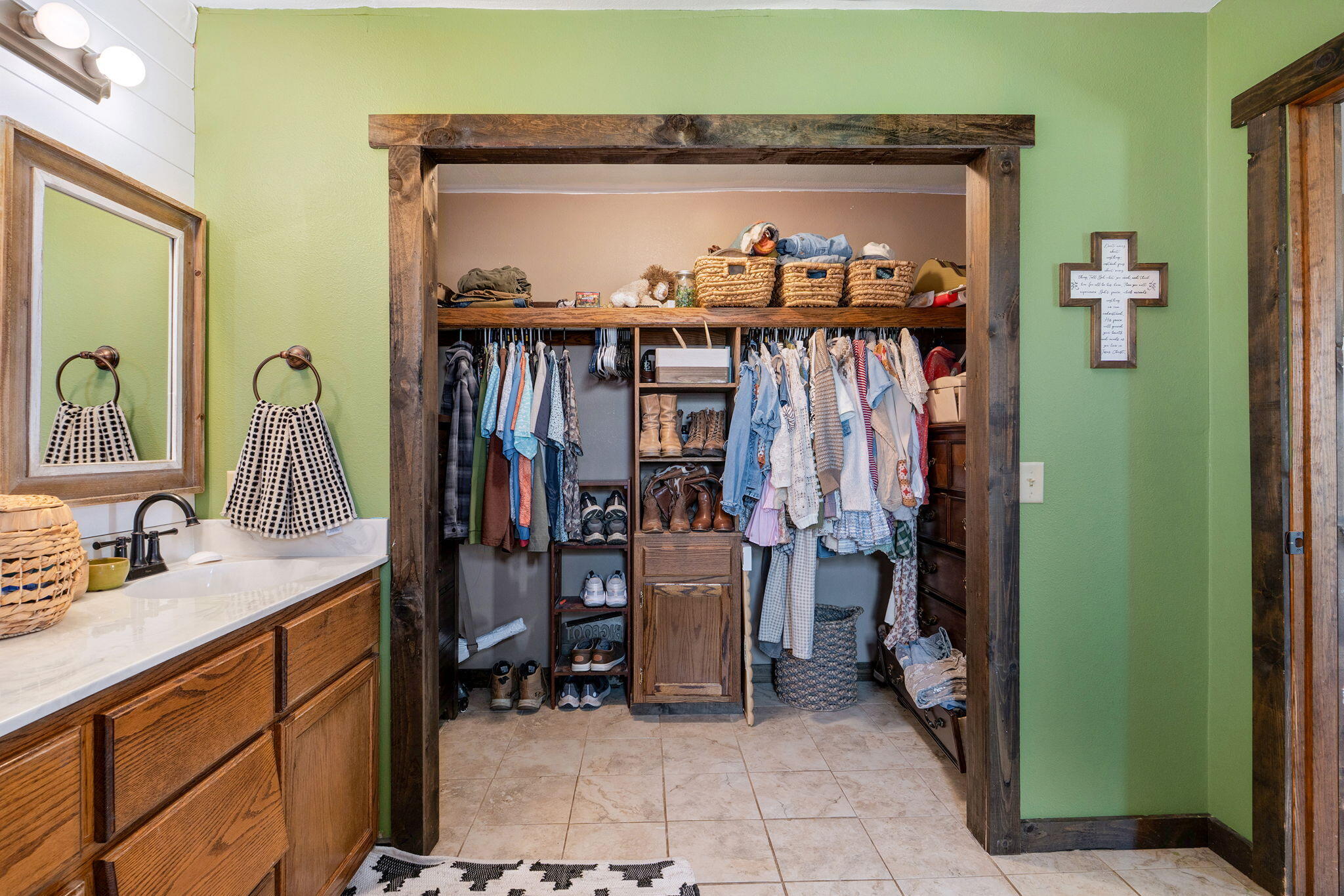 13731 Lawrence 2170 Property Photo 22