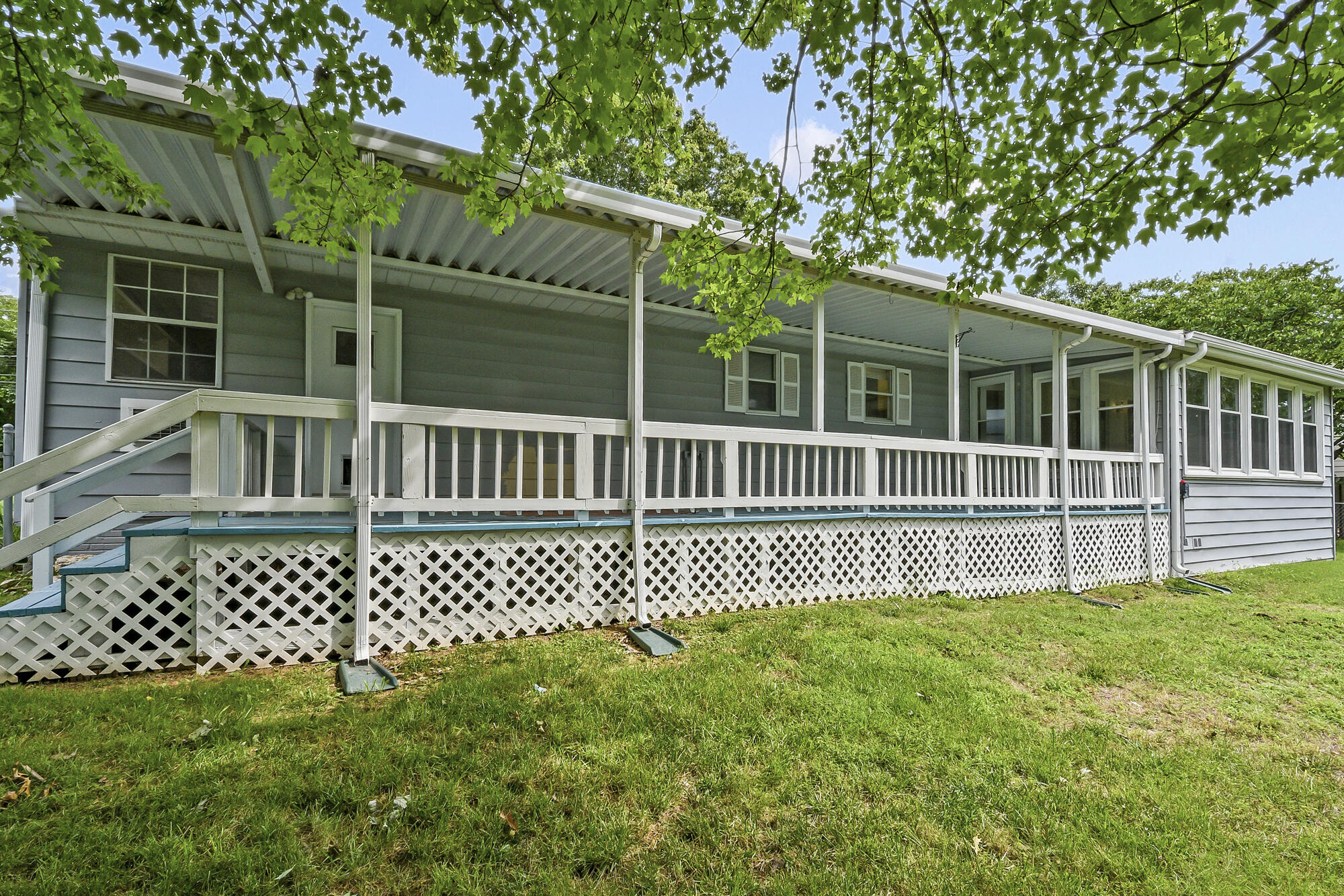 10 Midview Drive Property Photo 11