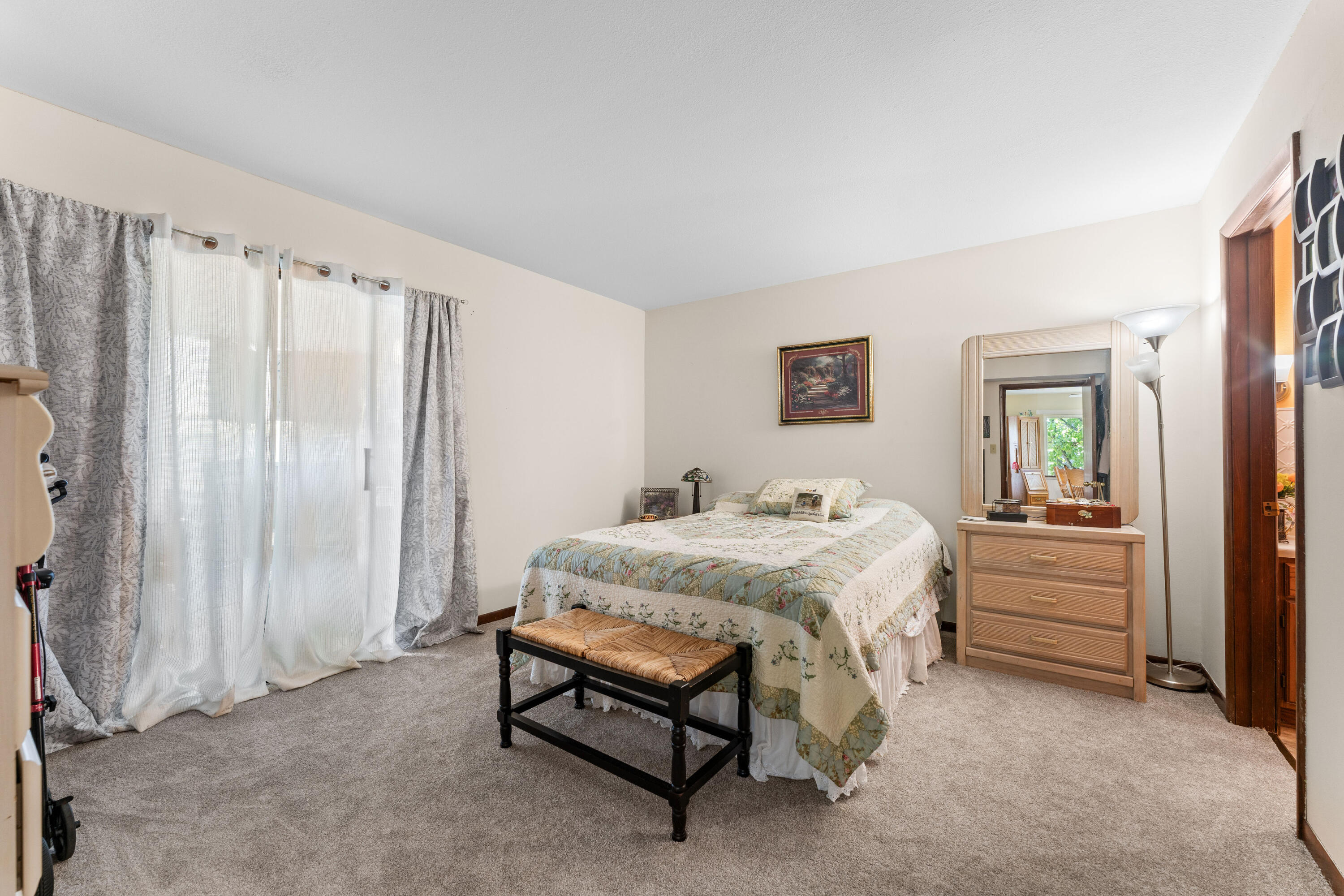 118 West Hensley Street 2d Property Photo 14