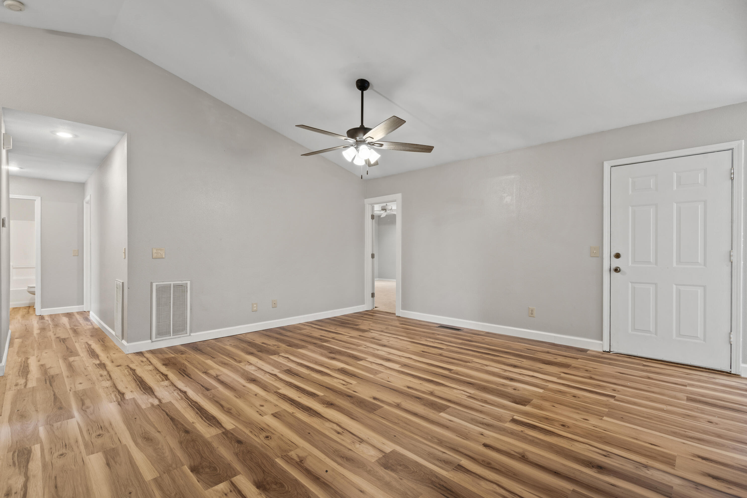 166 Teresa Terrace Property Photo 5