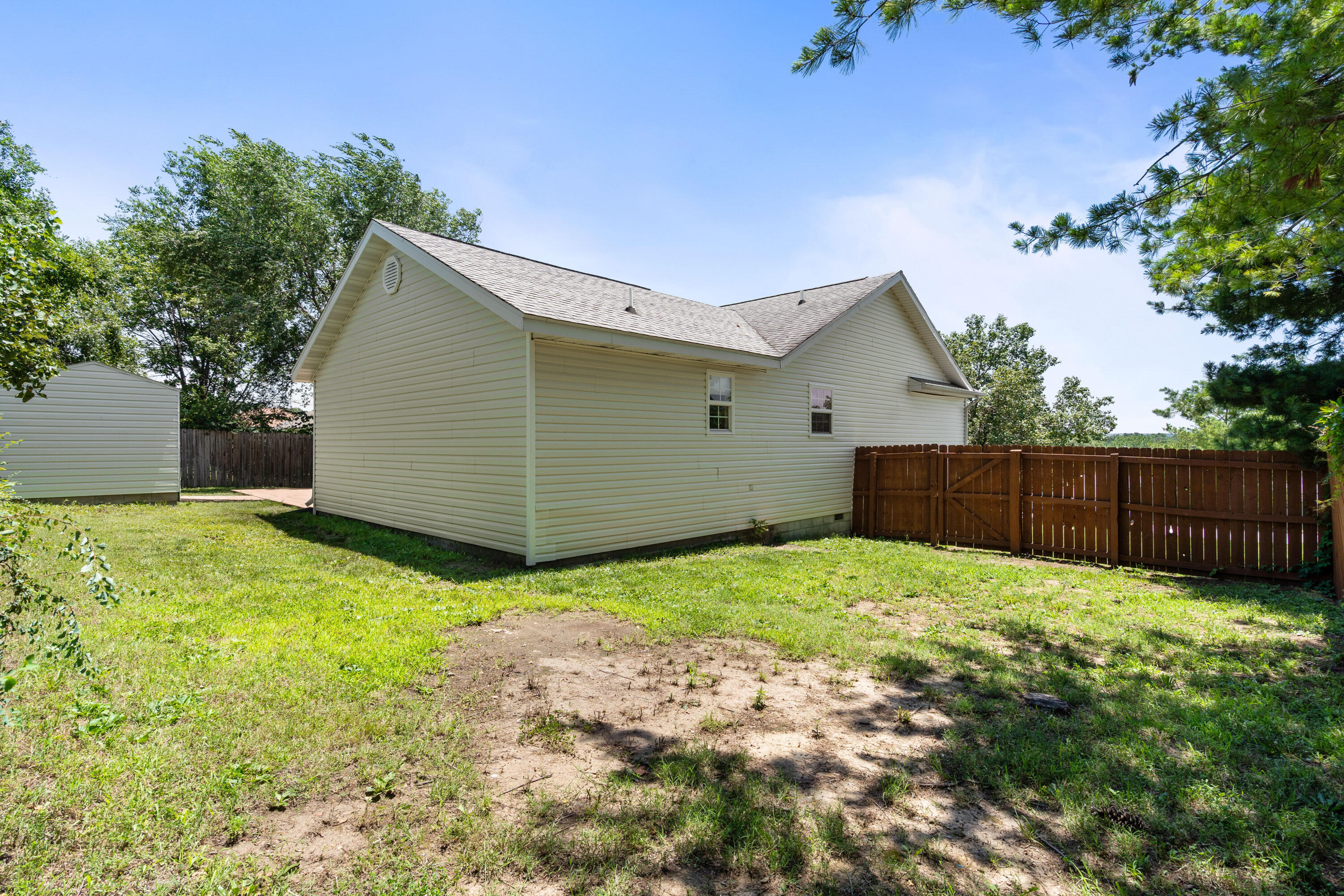 166 Teresa Terrace Property Photo 32