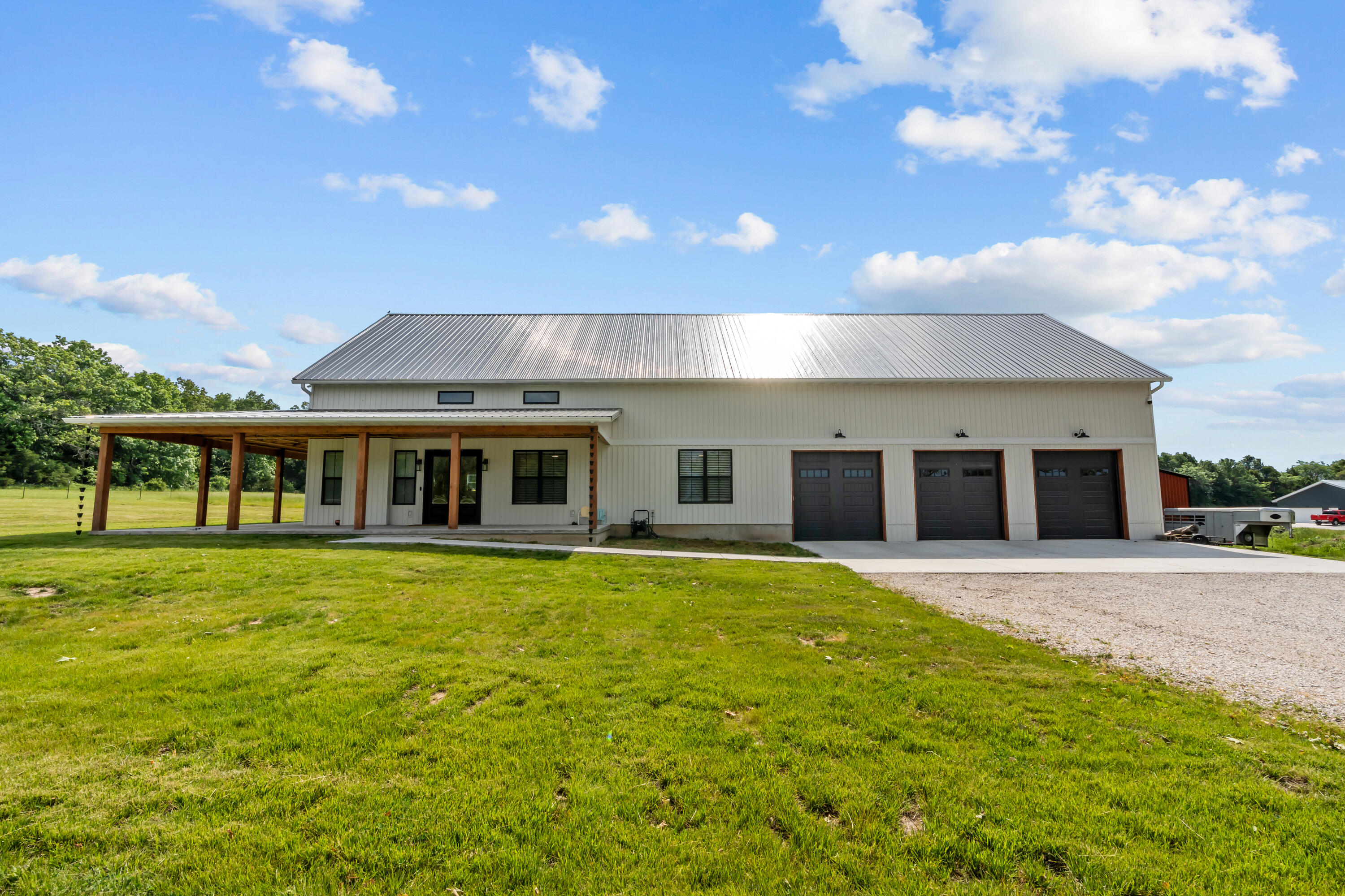 75 Karen Drive Property Photo 3