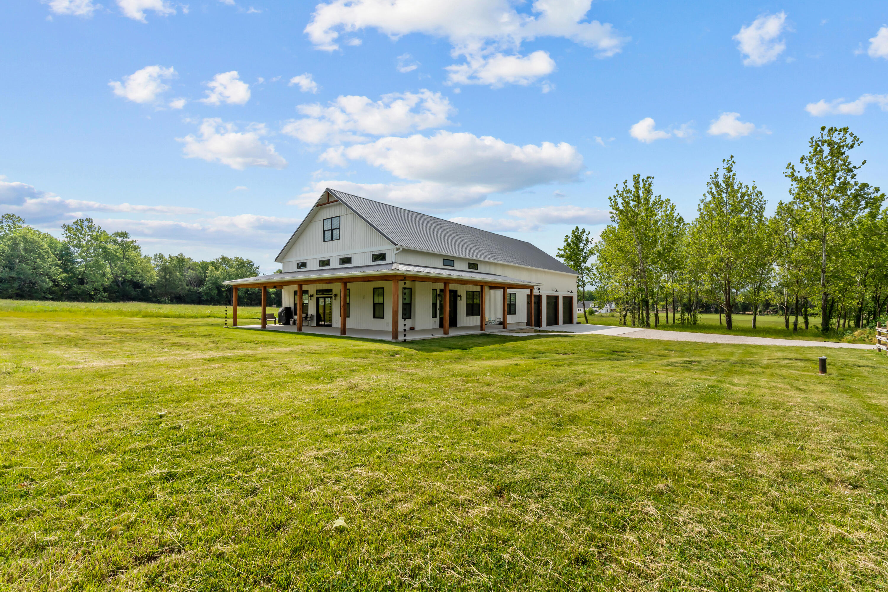 75 Karen Drive Property Photo 13