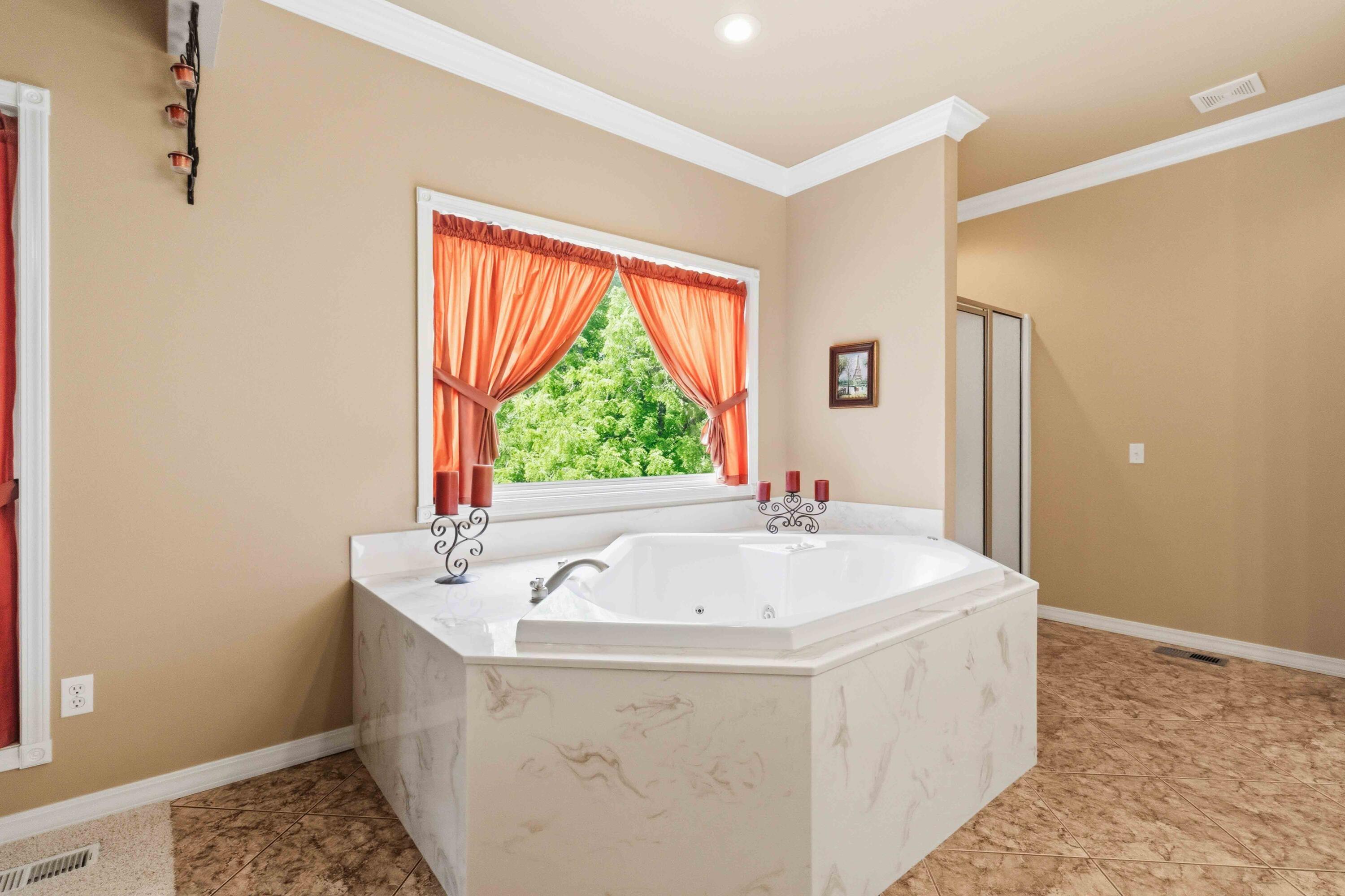 136 Riverview Drive Property Photo 32