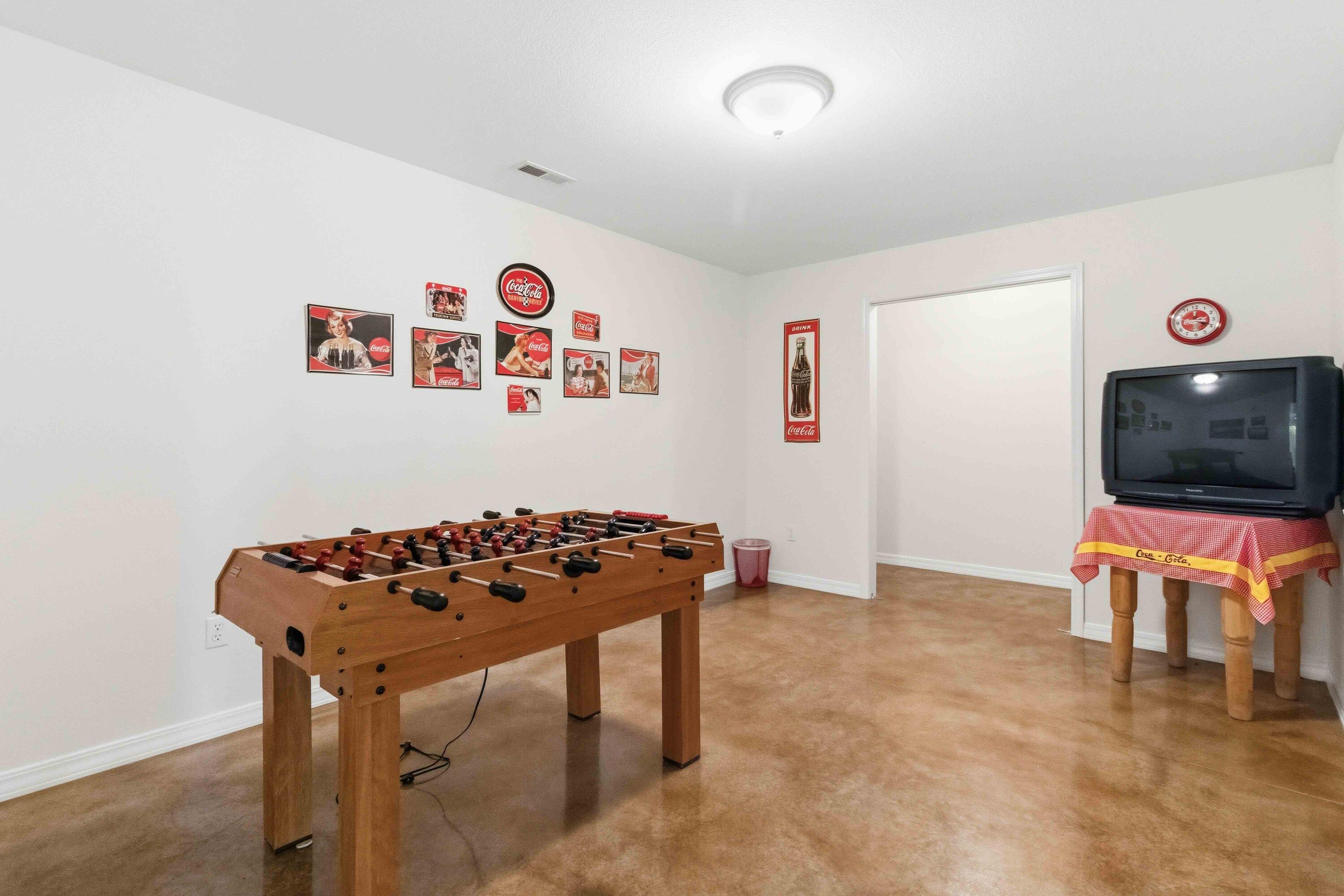136 Riverview Drive Property Photo 42