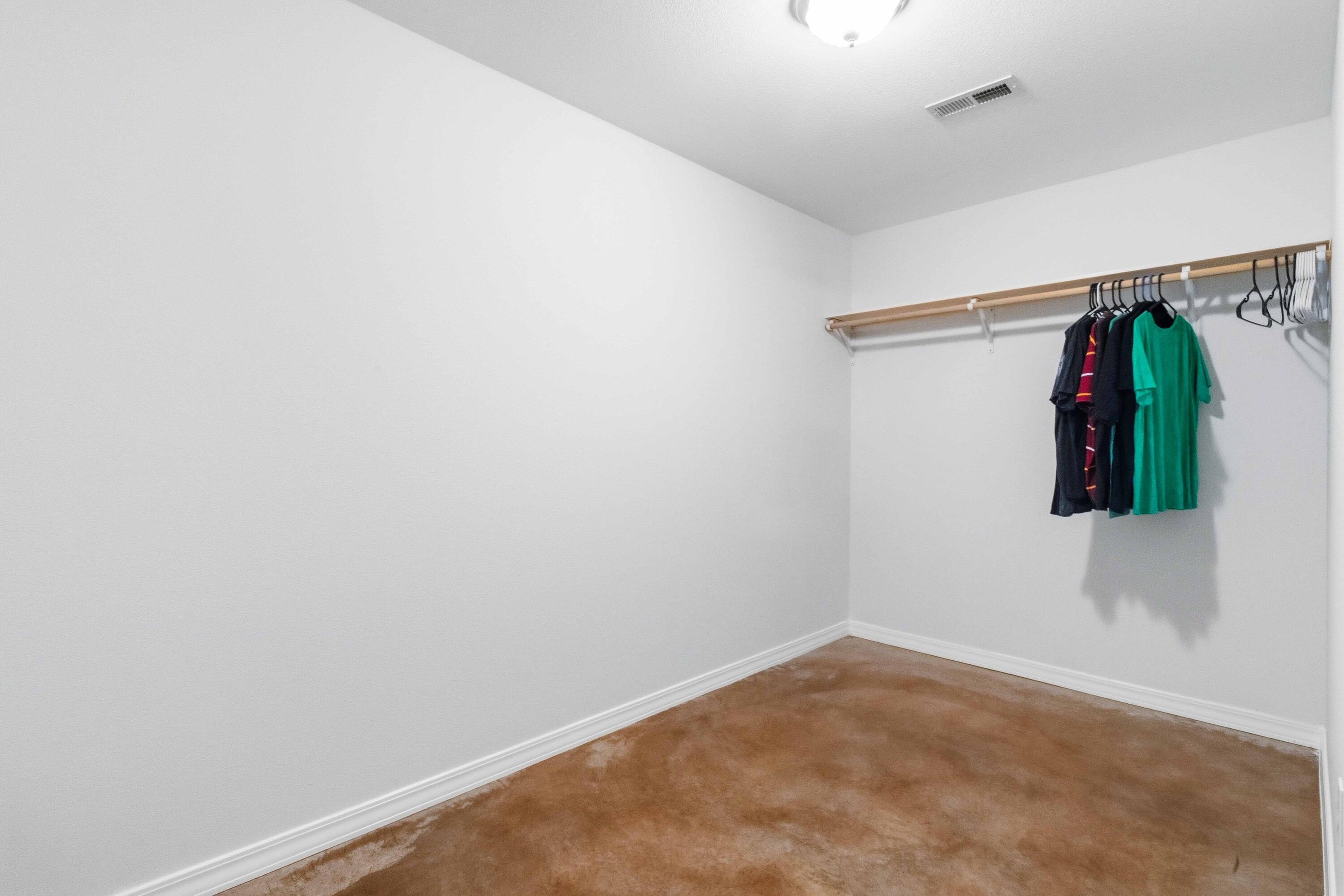 136 Riverview Drive Property Photo 47