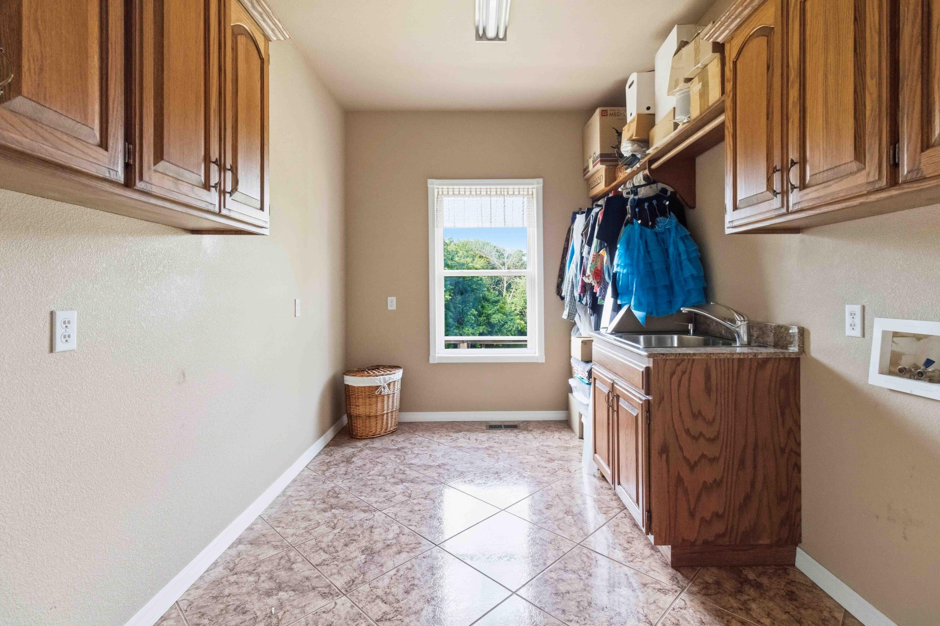 136 Riverview Drive Property Photo 48