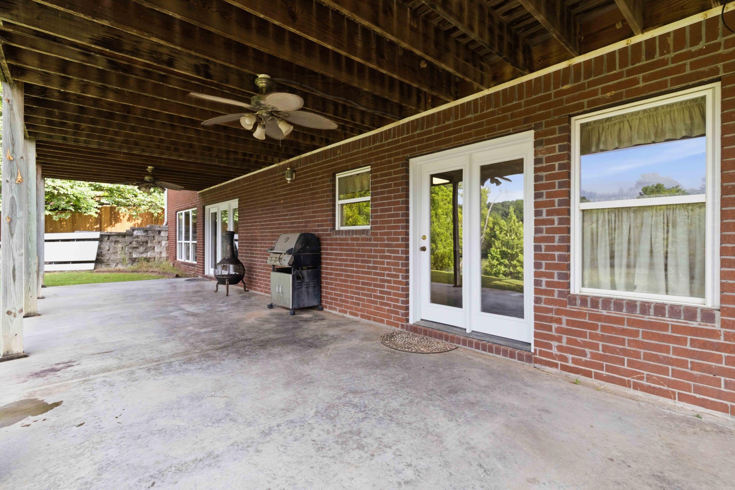 136 Riverview Drive Property Photo 58